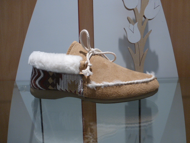 H23386 soir matin pantoufle beige auxpiedssensibles chaussures com