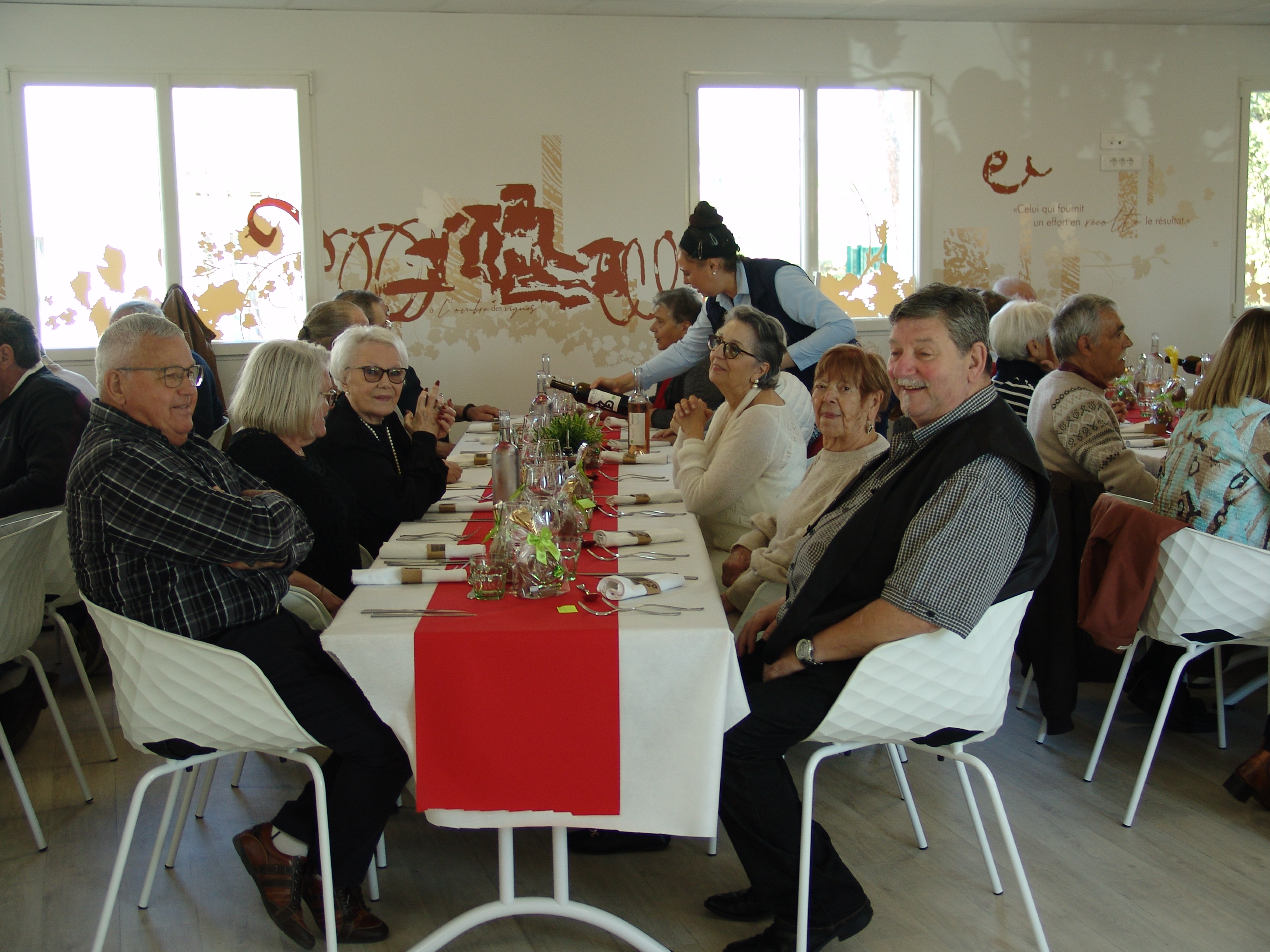 04 repas remise des lots 11 