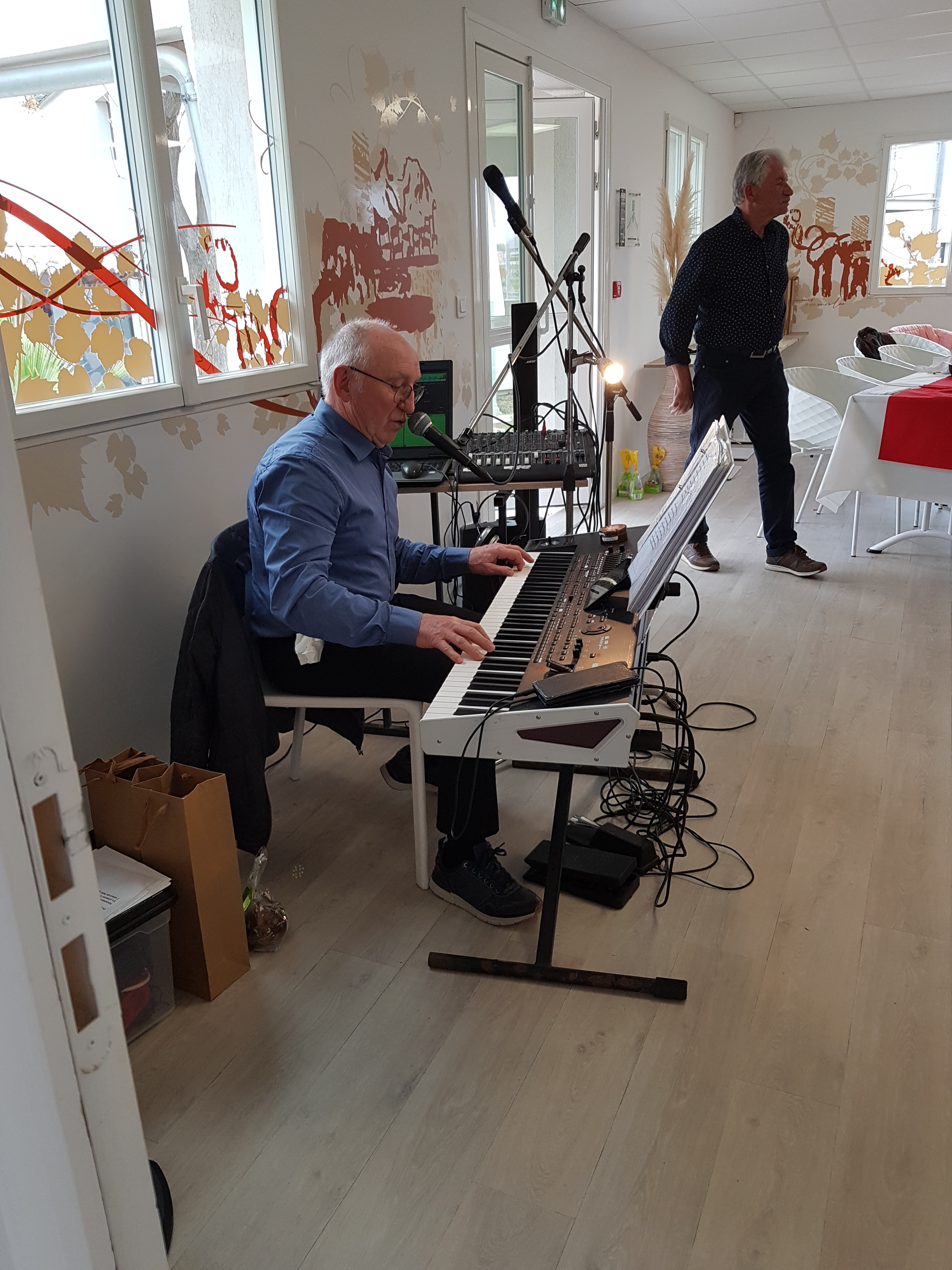 04 repas remise des lots 8 