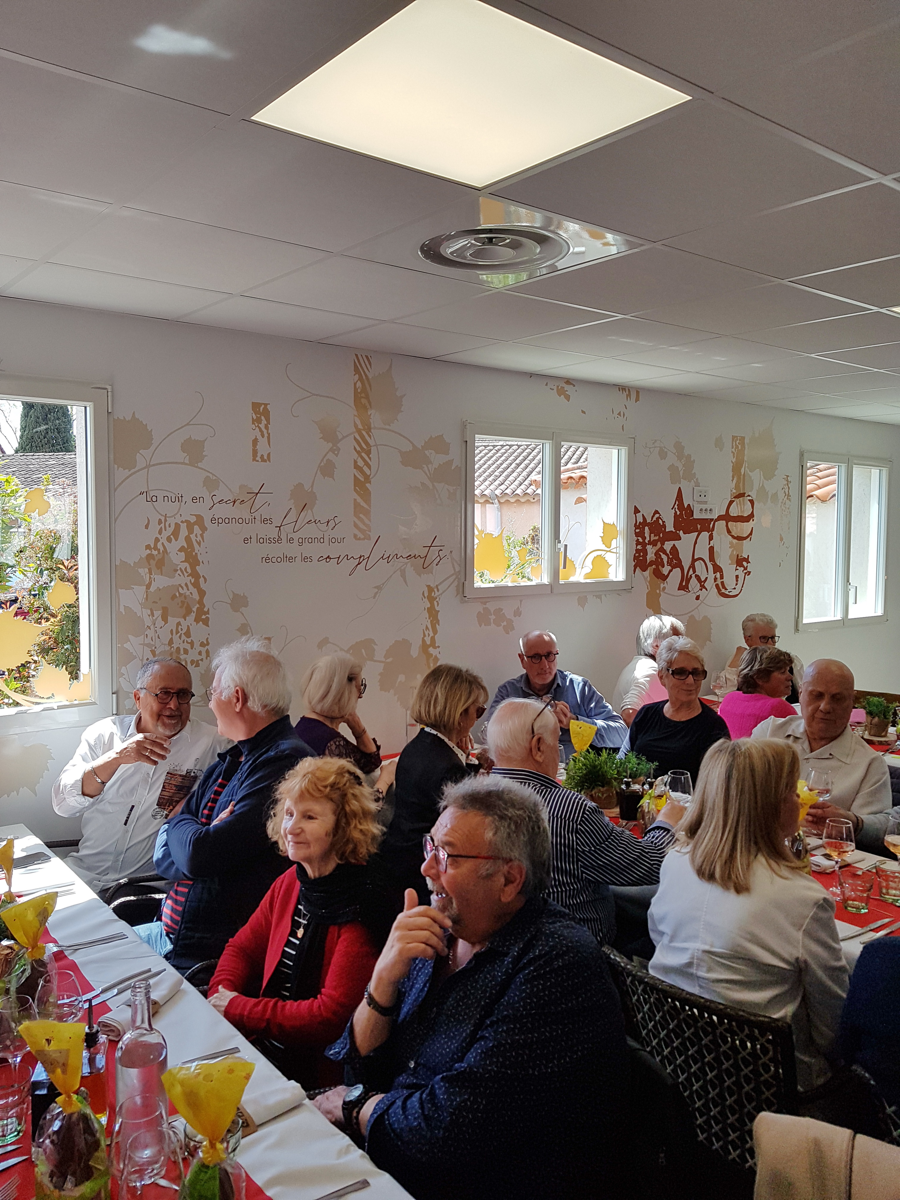 04 repas remise des lots 2 