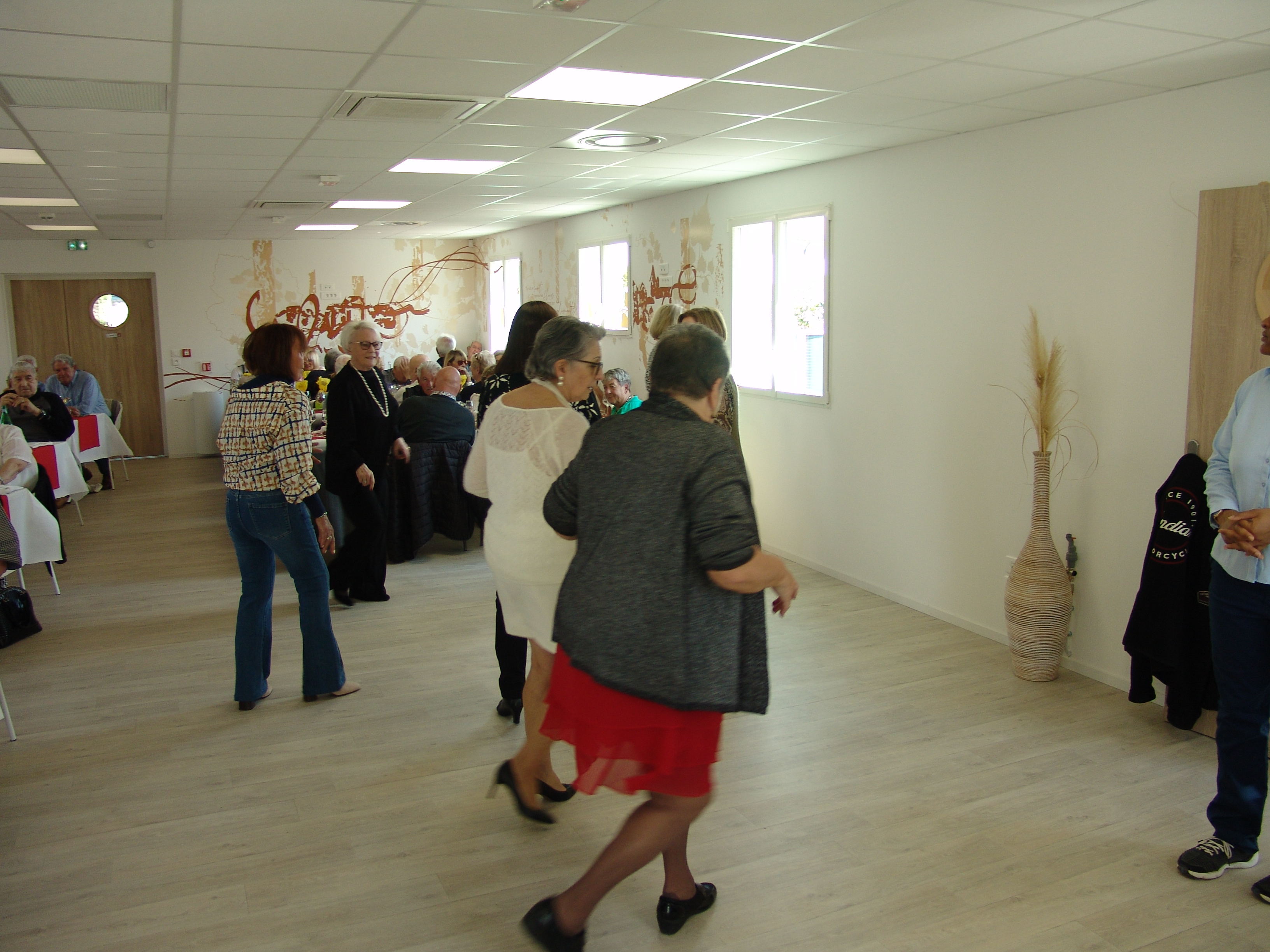 04 repas remise des lots 77 