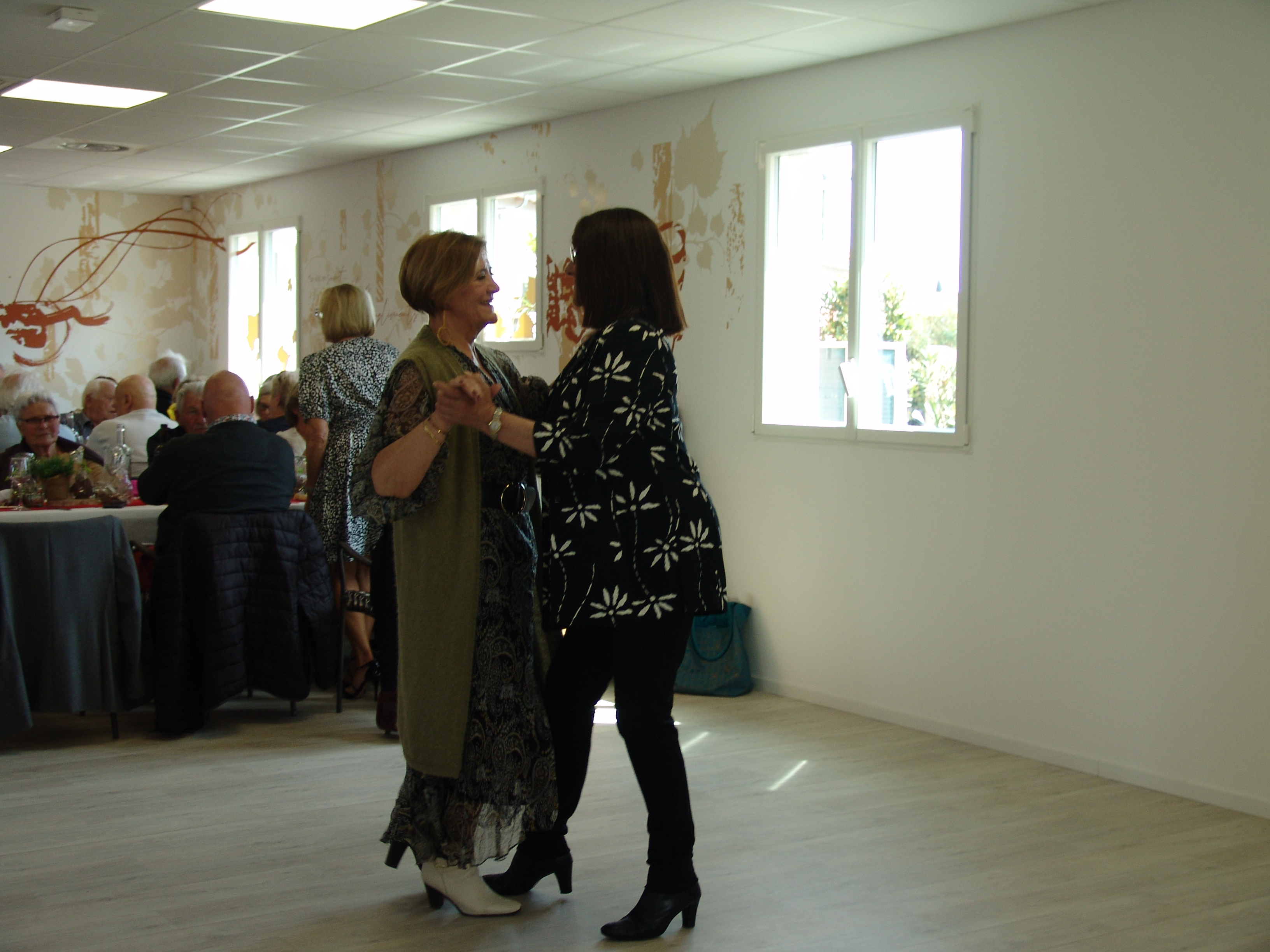 04 repas remise des lots 49 