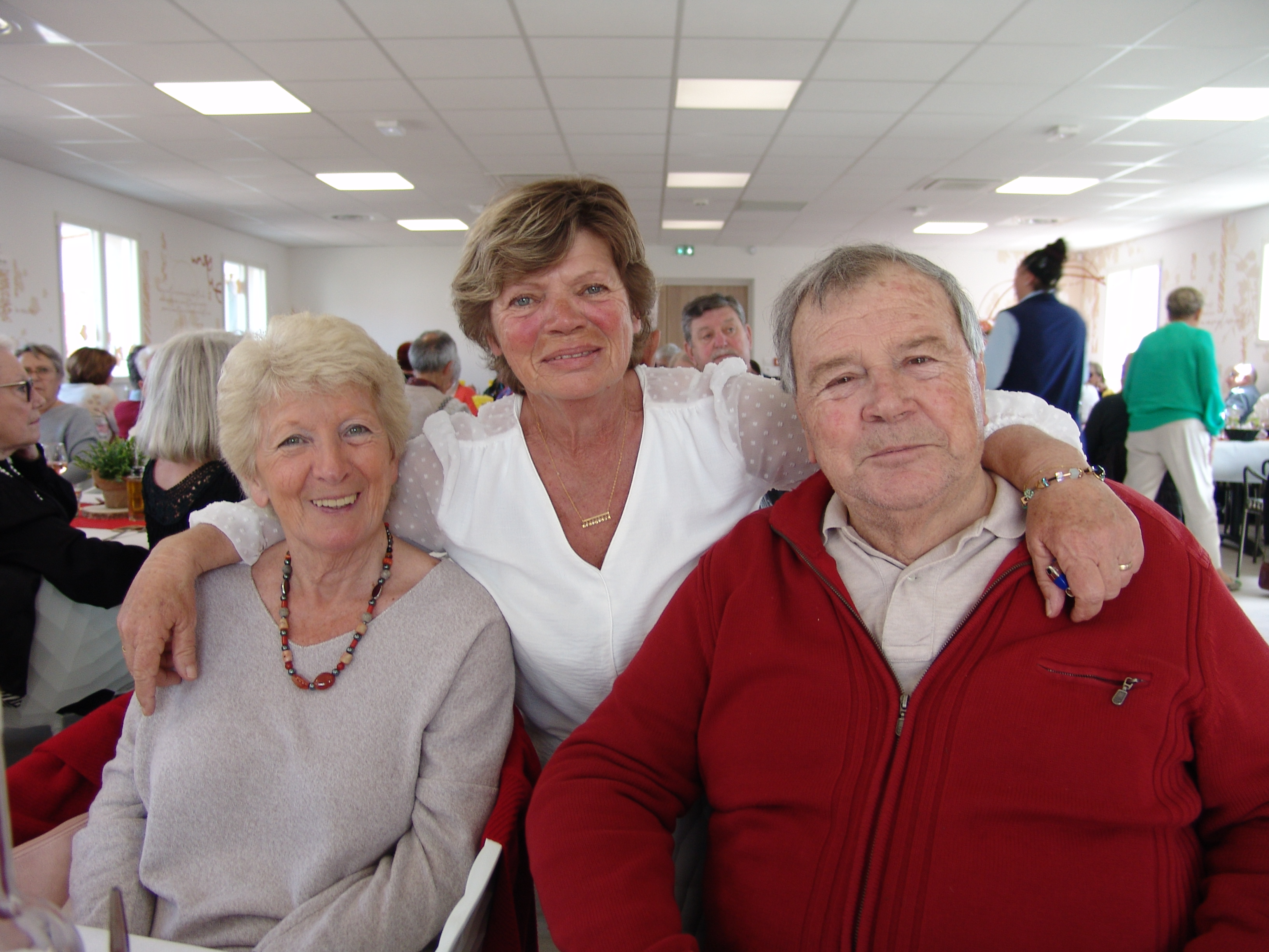 04 repas remise des lots 40 