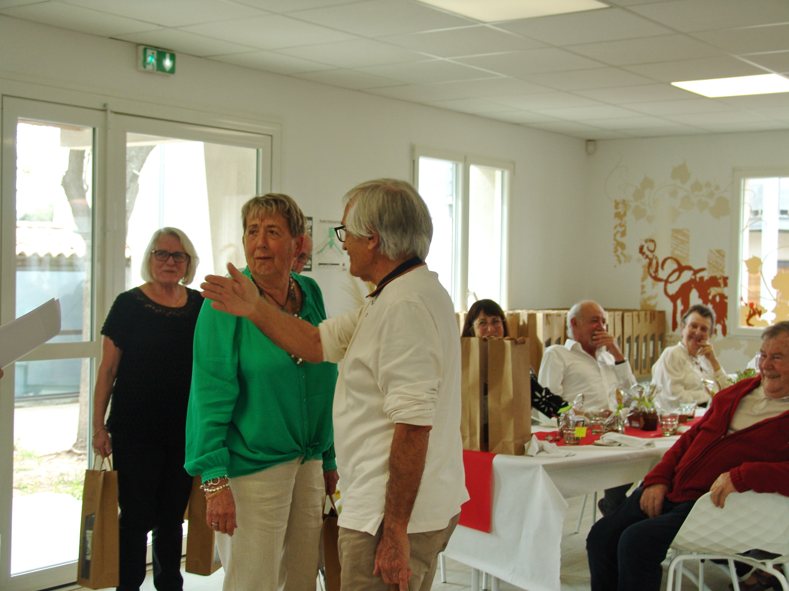 04 repas remise des lots 129 