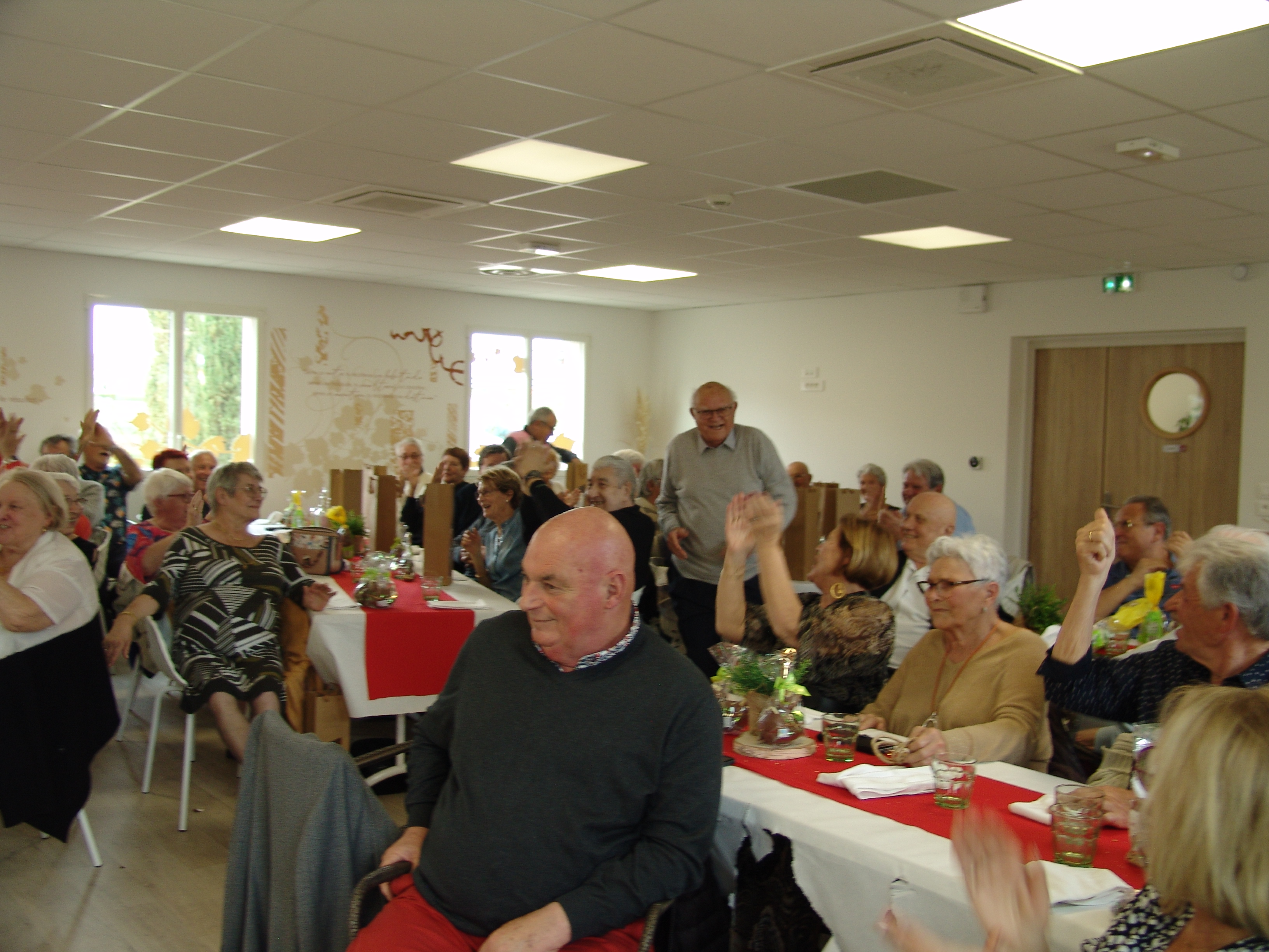 04 repas remise des lots 195 