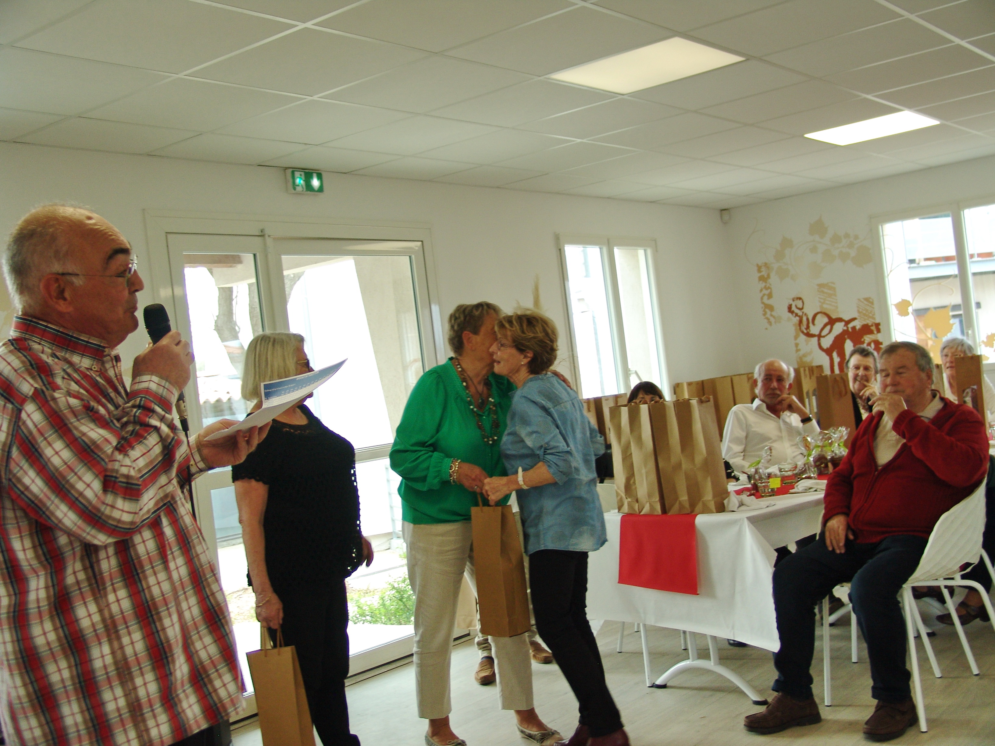 04 repas remise des lots 189 