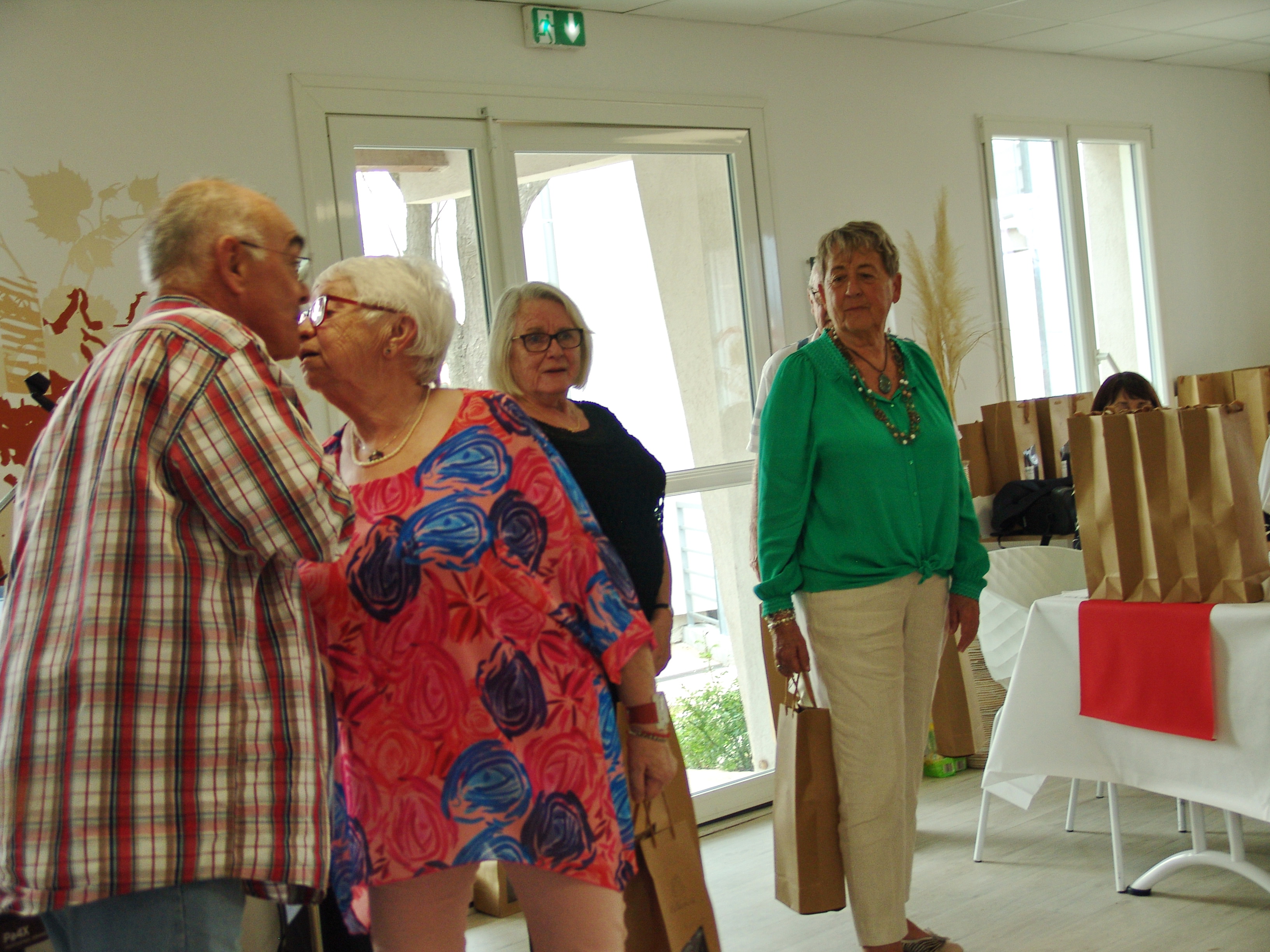 04 repas remise des lots 185 