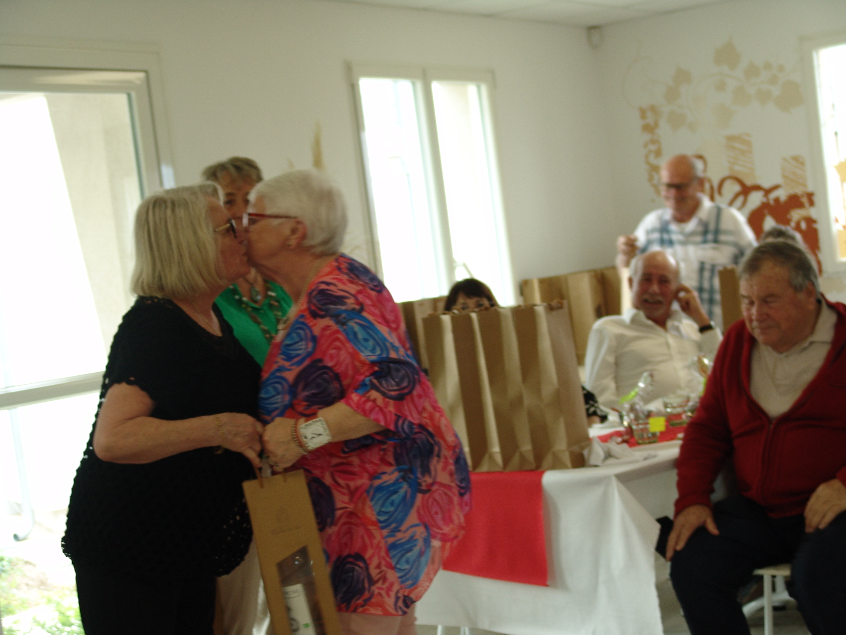 04 repas remise des lots 184 