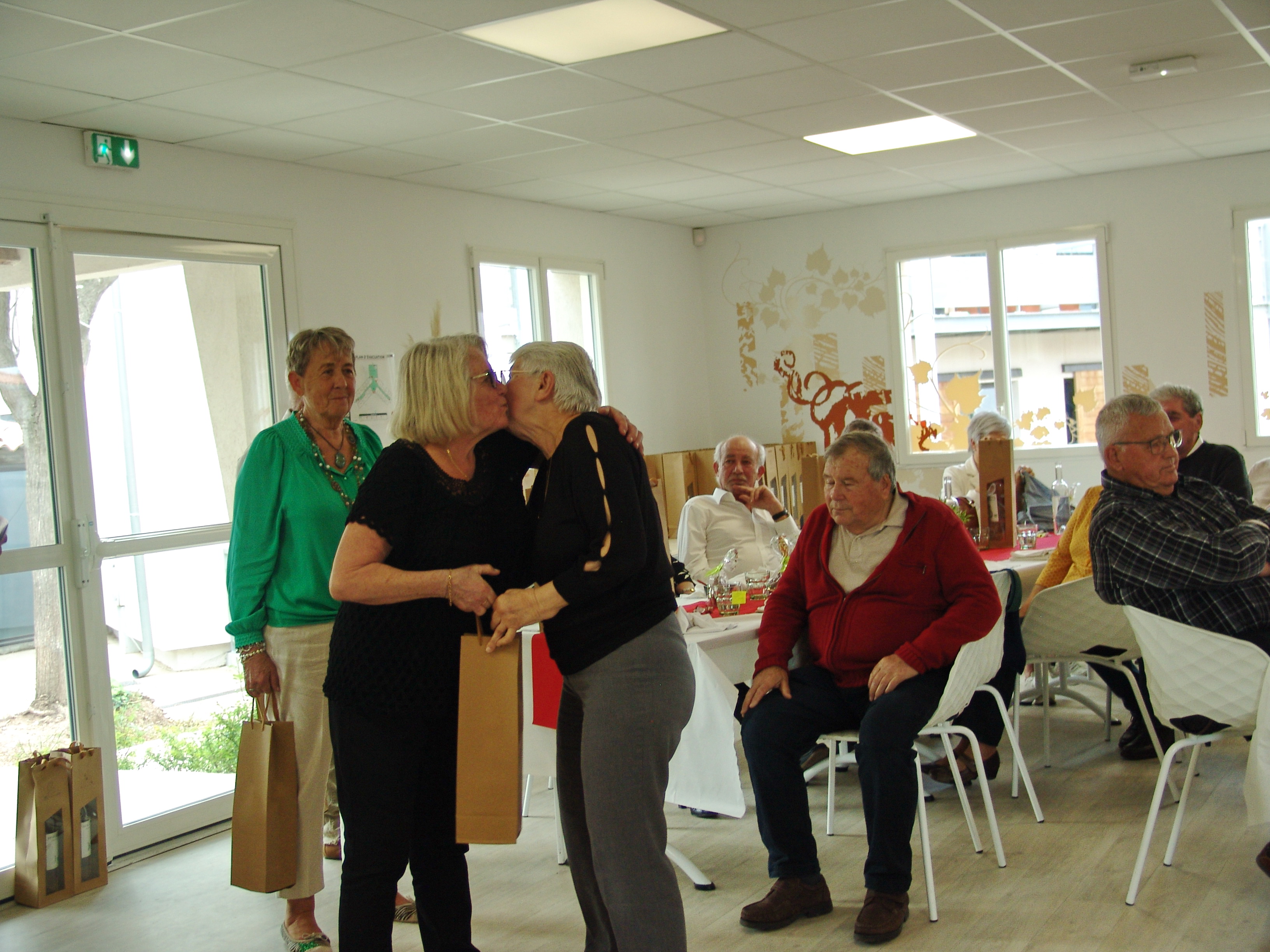 04 repas remise des lots 182 