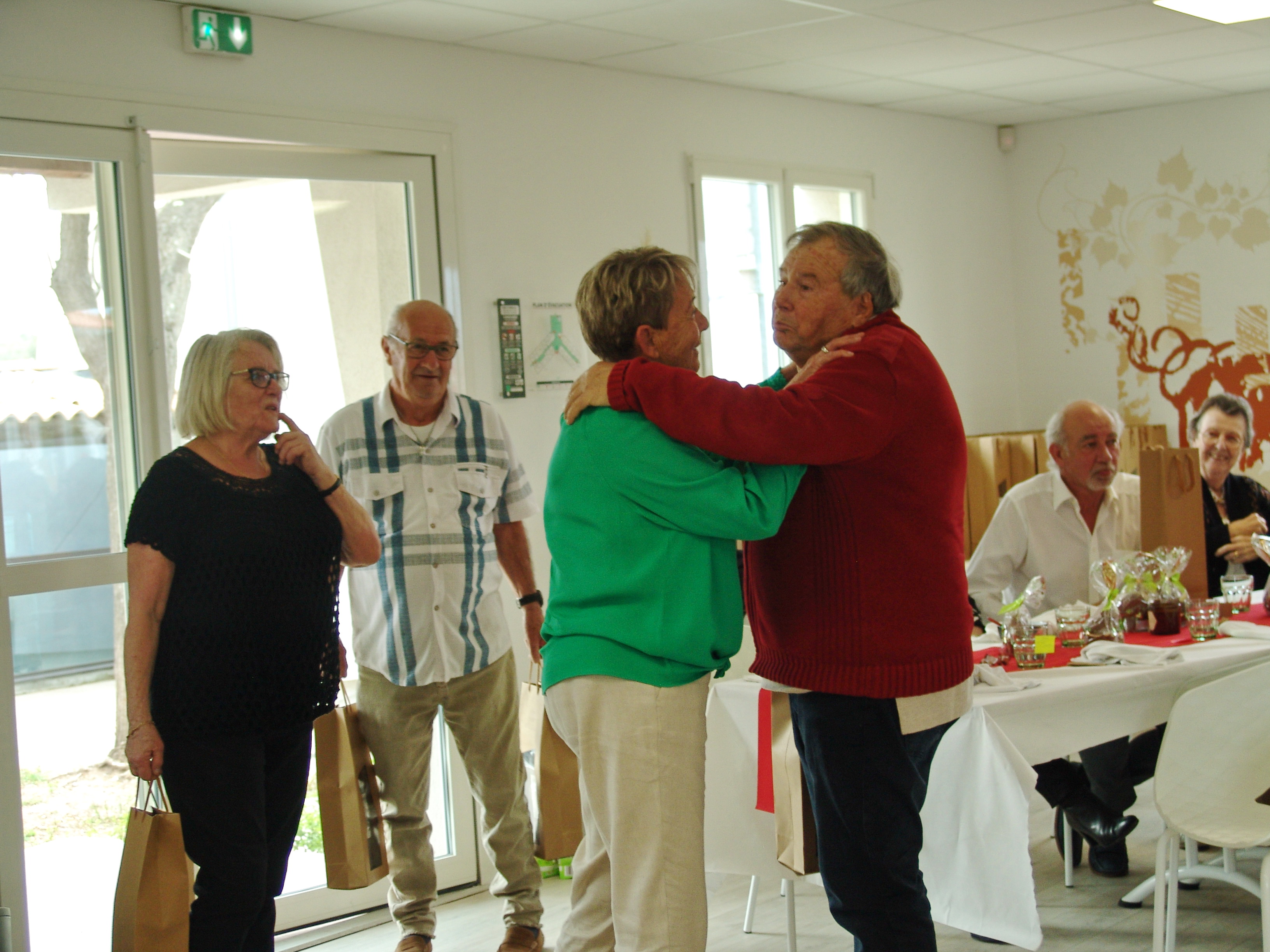 04 repas remise des lots 164 