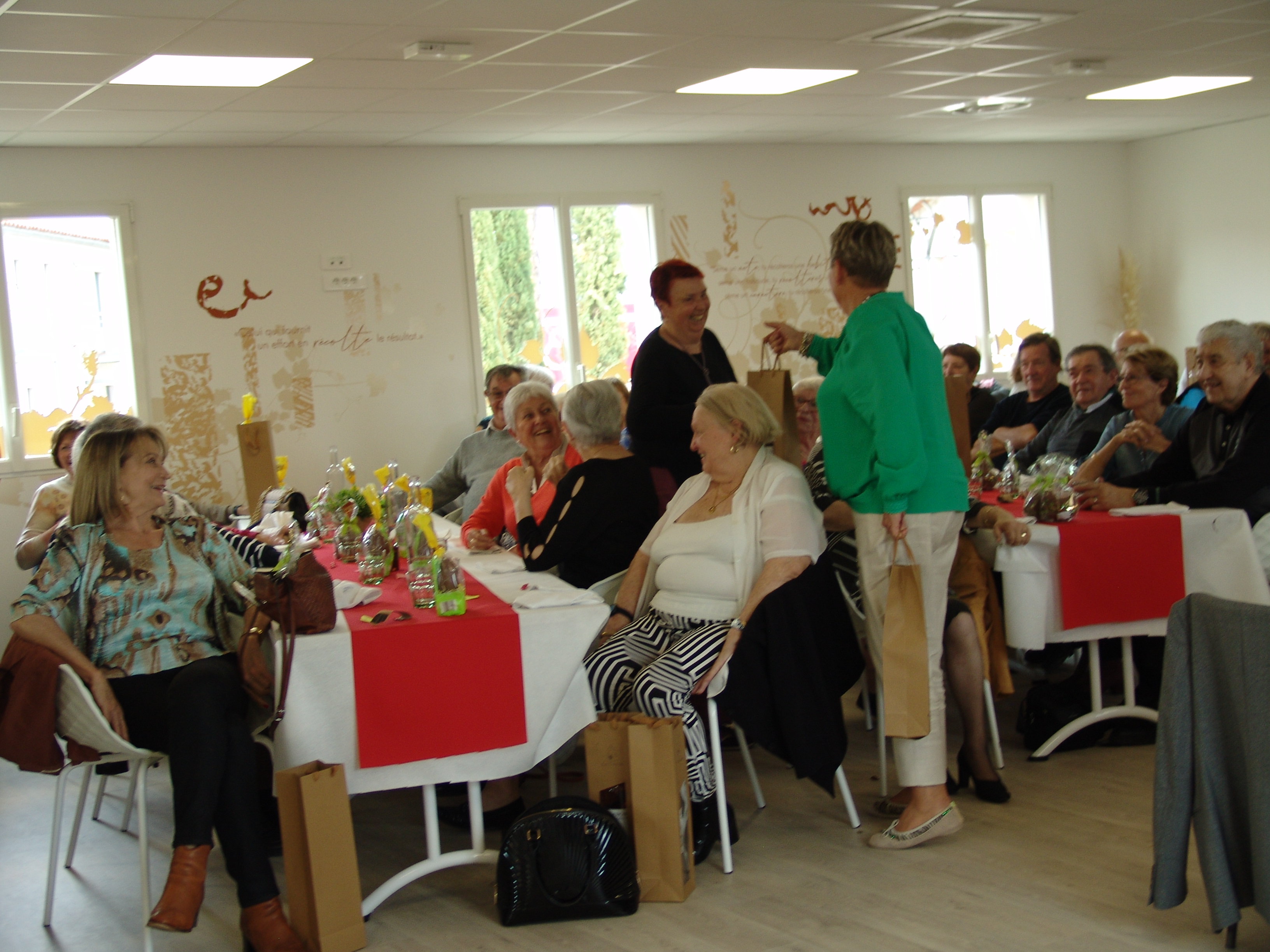 04 repas remise des lots 156 