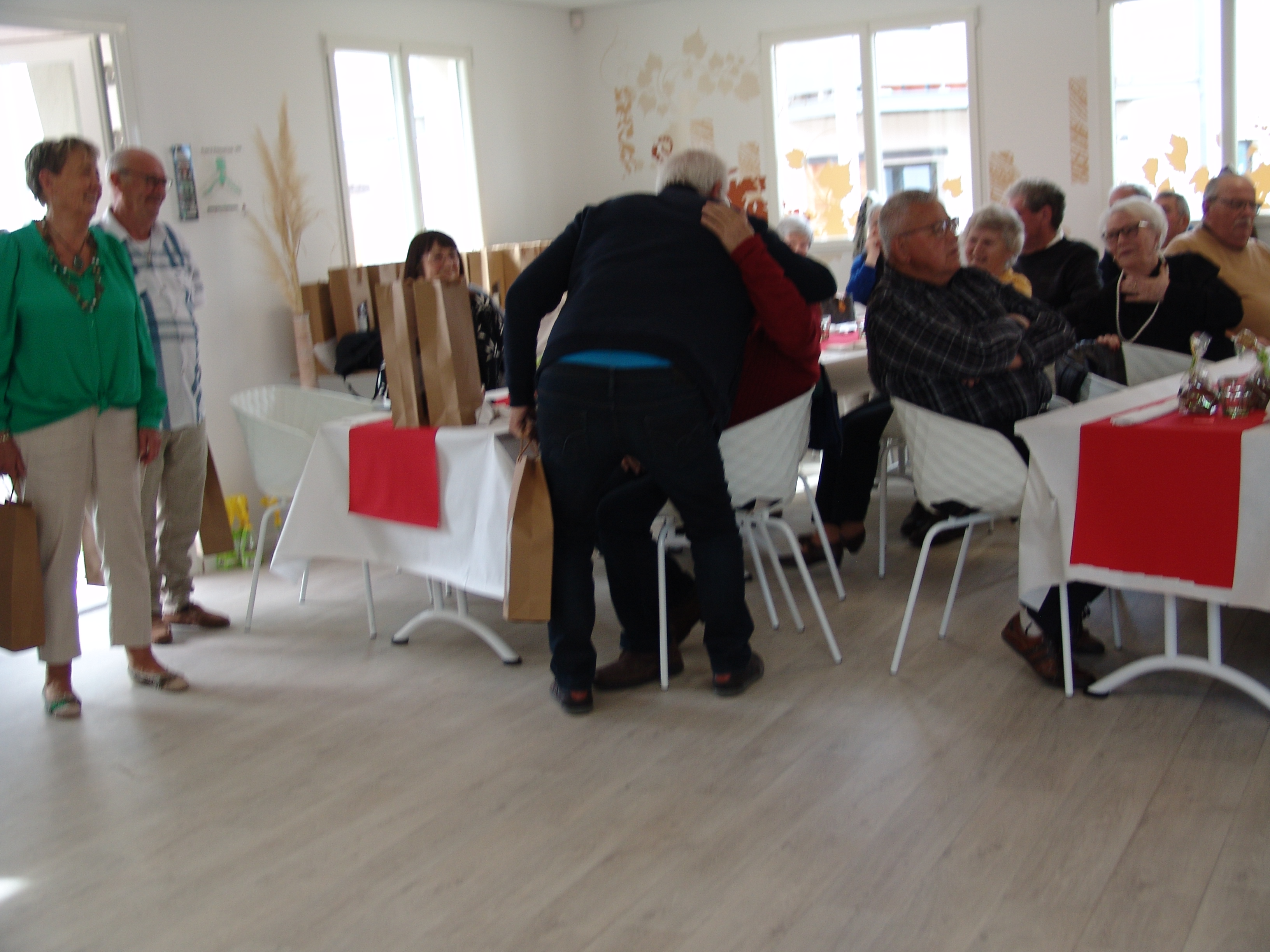 04 repas remise des lots 147 