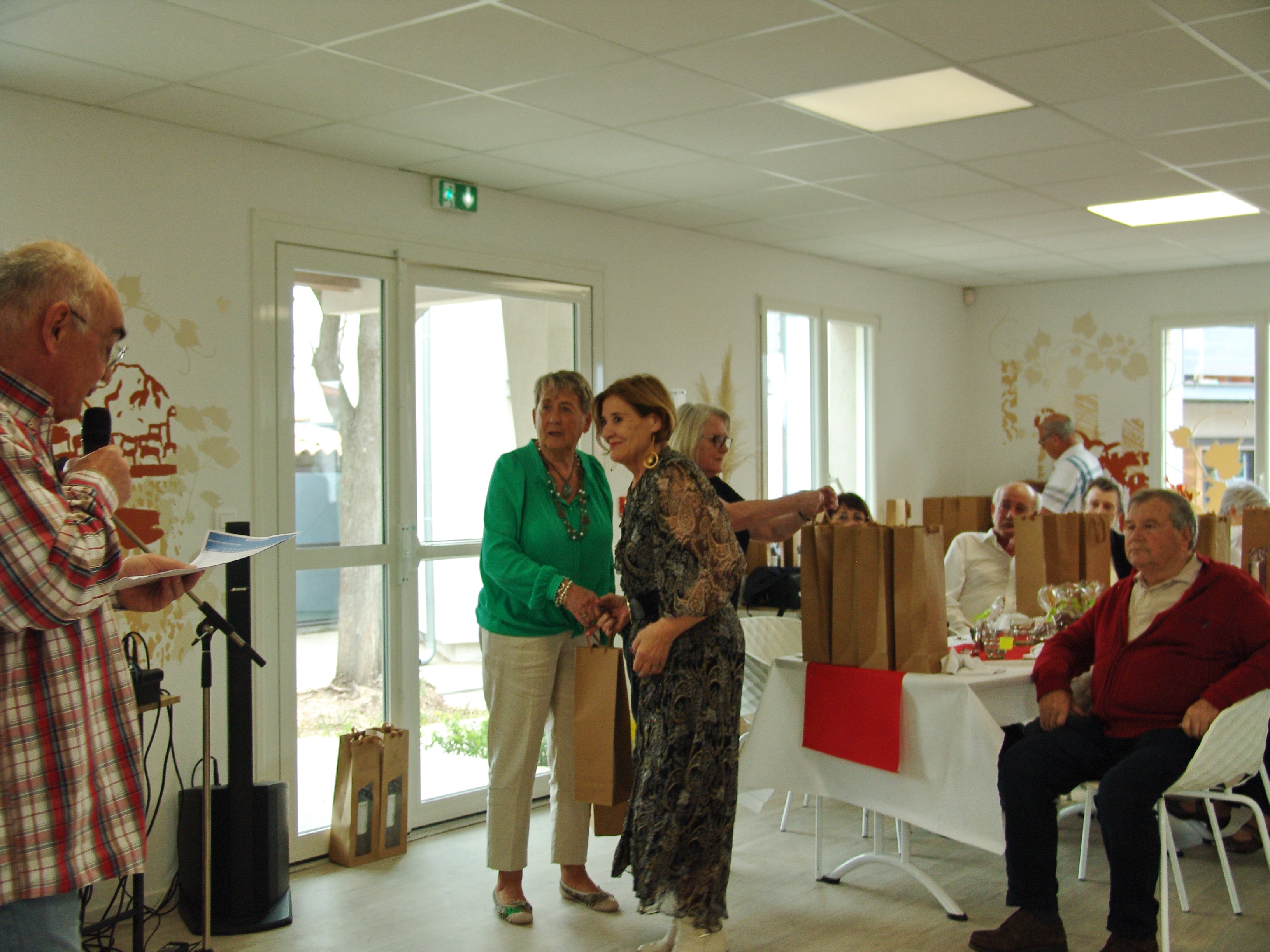 04 repas remise des lots 221 