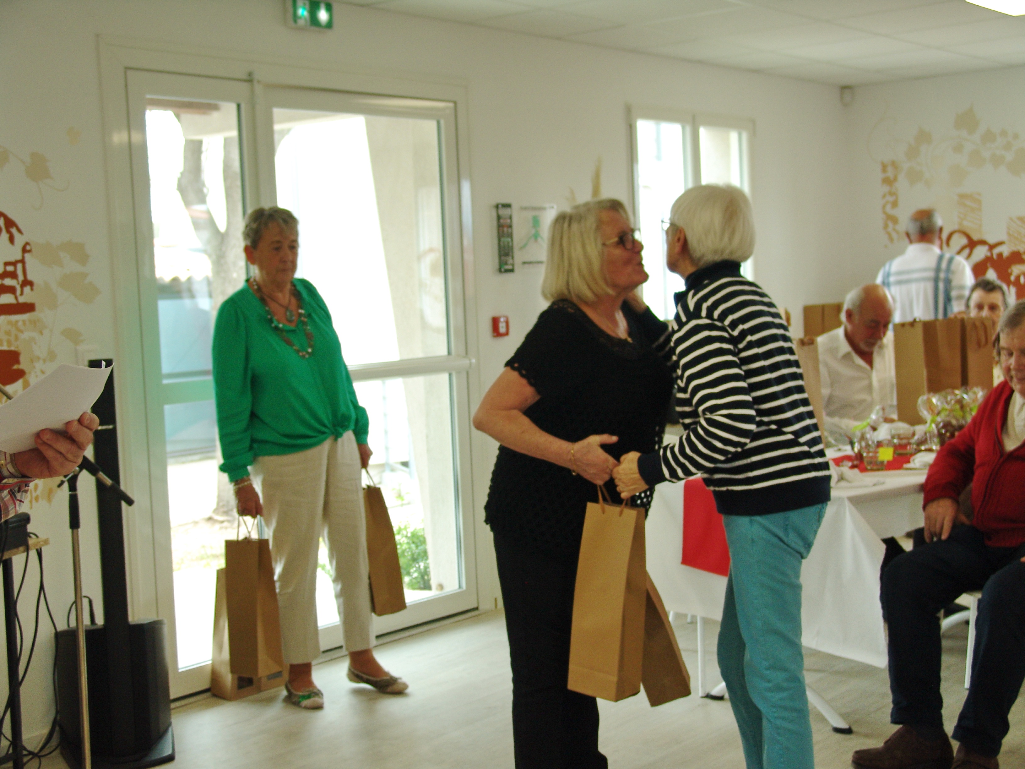 04 repas remise des lots 219 