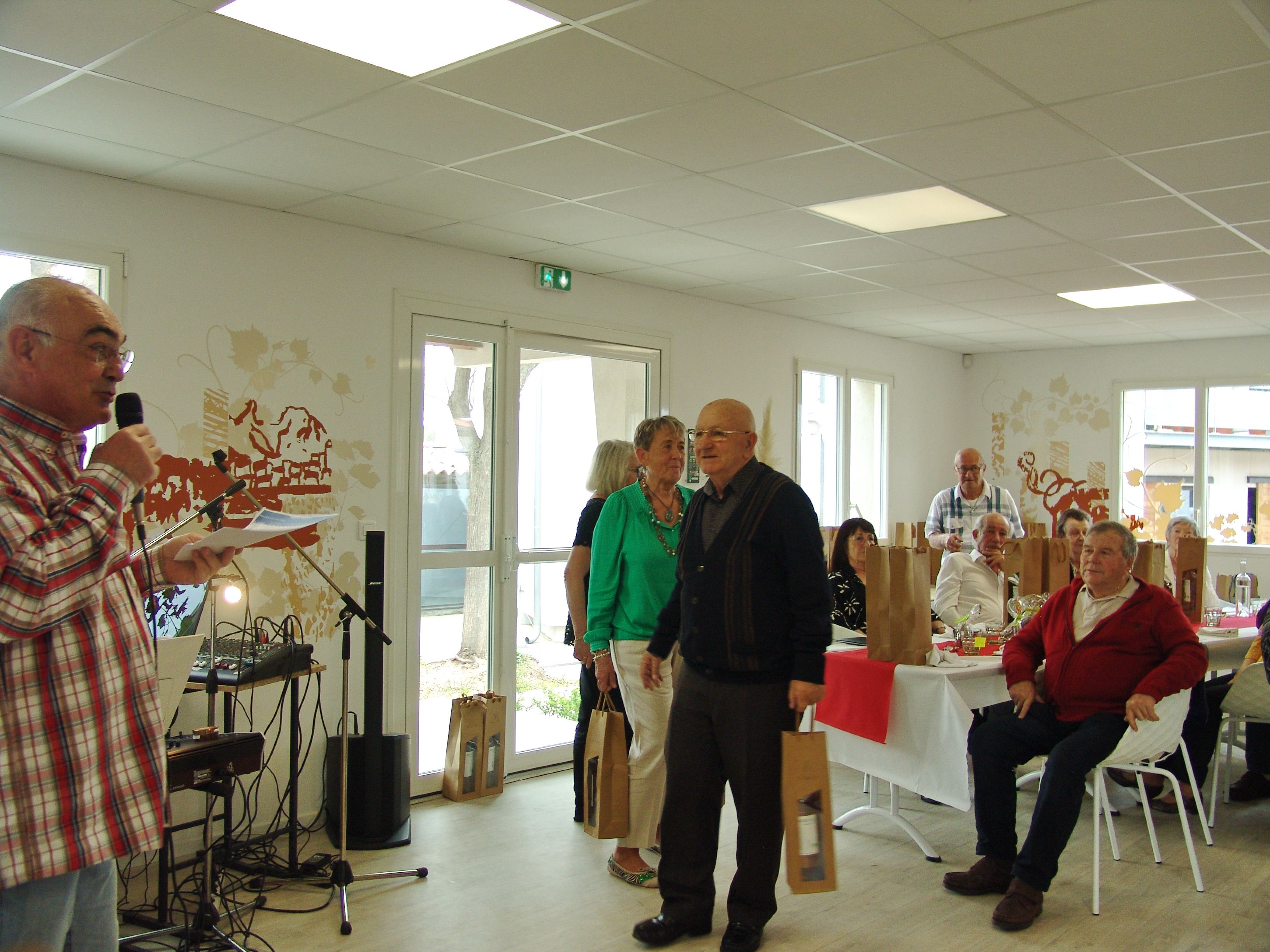 04 repas remise des lots 211 