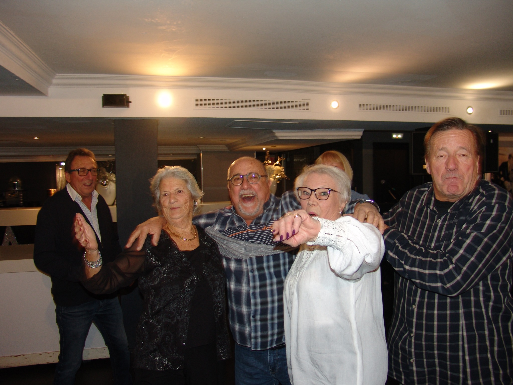 476384224 1392139148420137 5824673476023870495 n