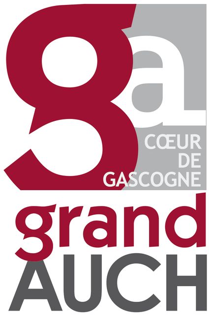 Logo-grand-auch-coeur-de-gascogne-vertical-quadri