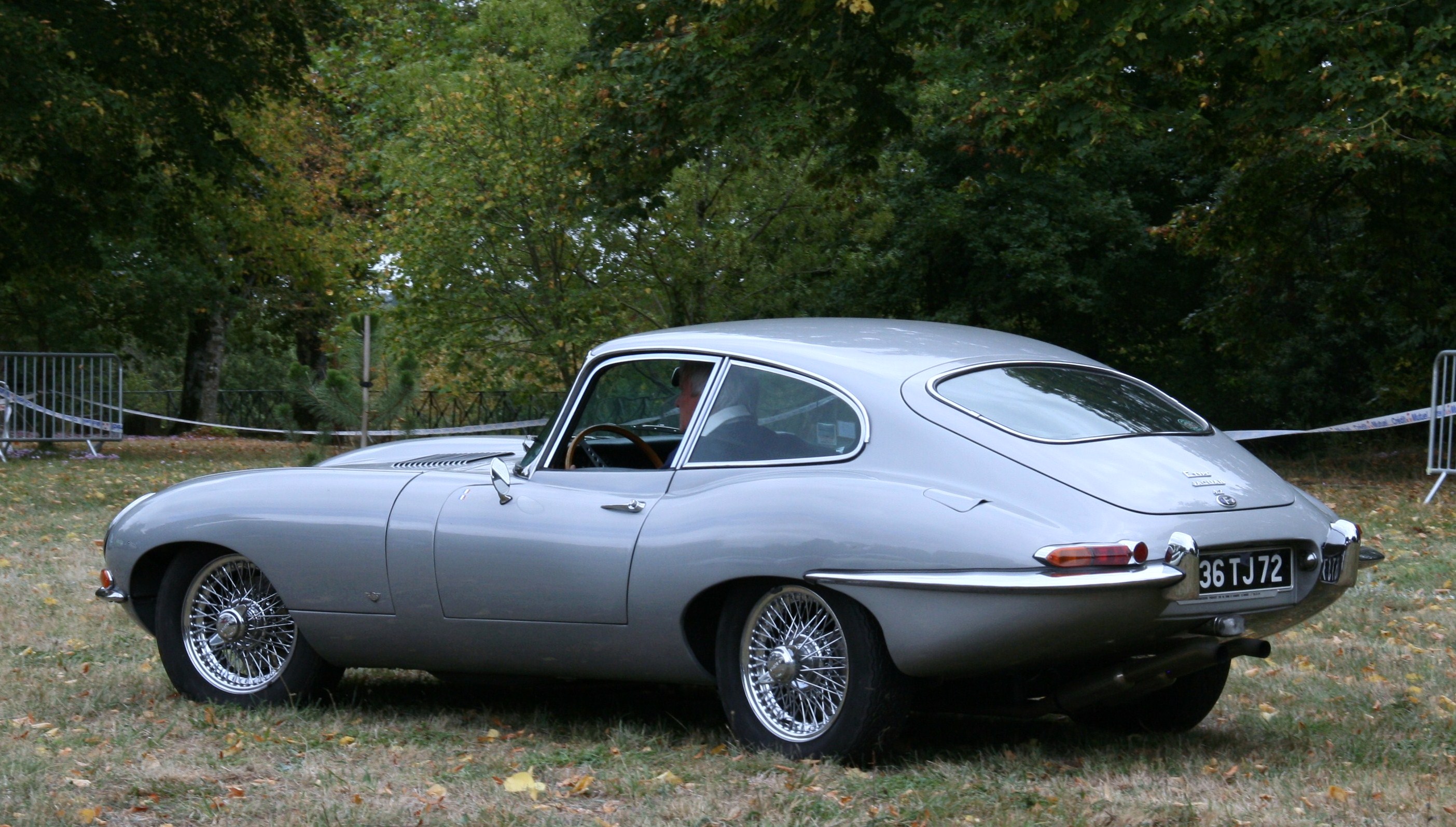 Retro mobile day juigne sur sarthe 015