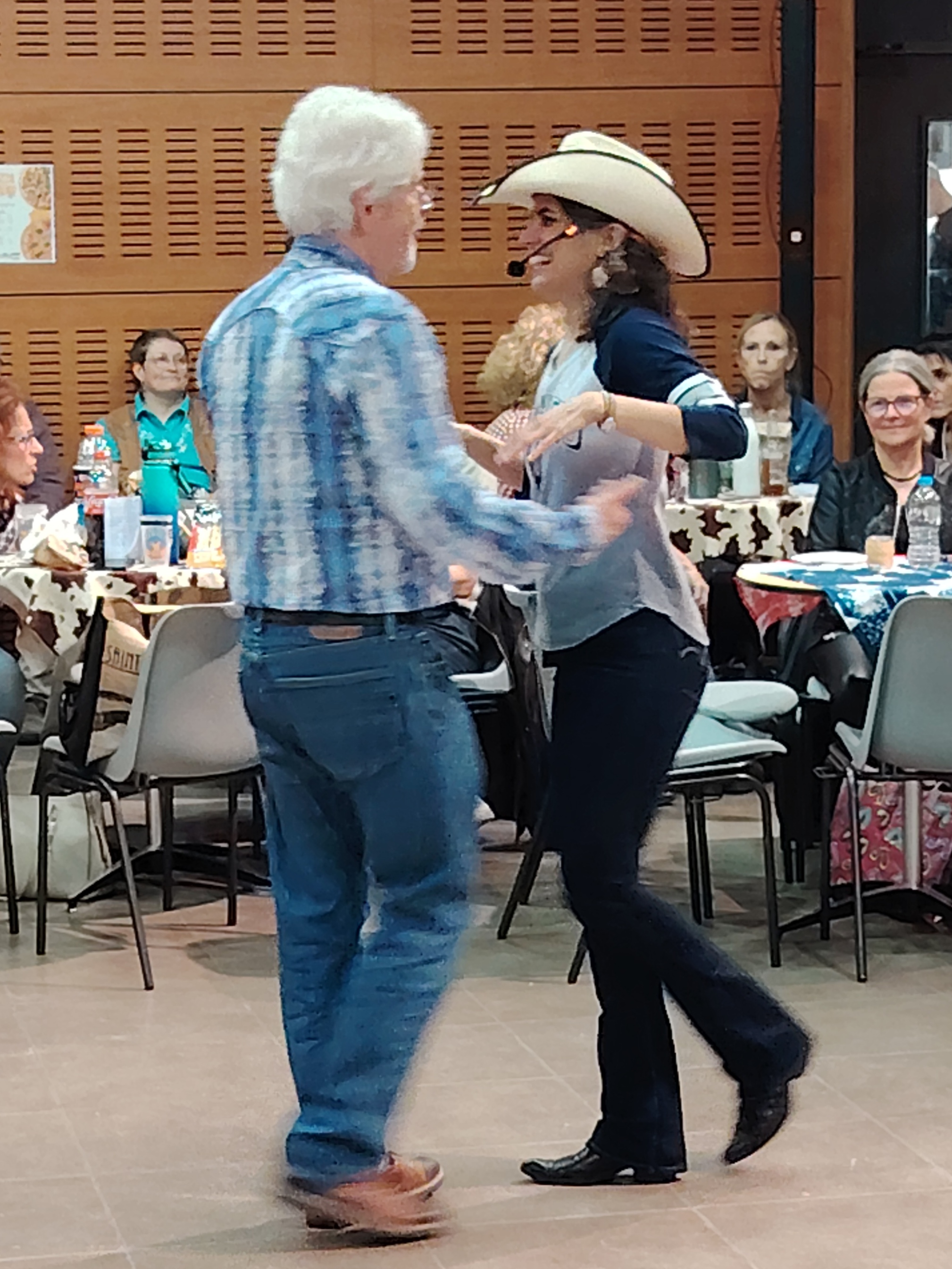 Img 20251129 201959 edit 583764148806164