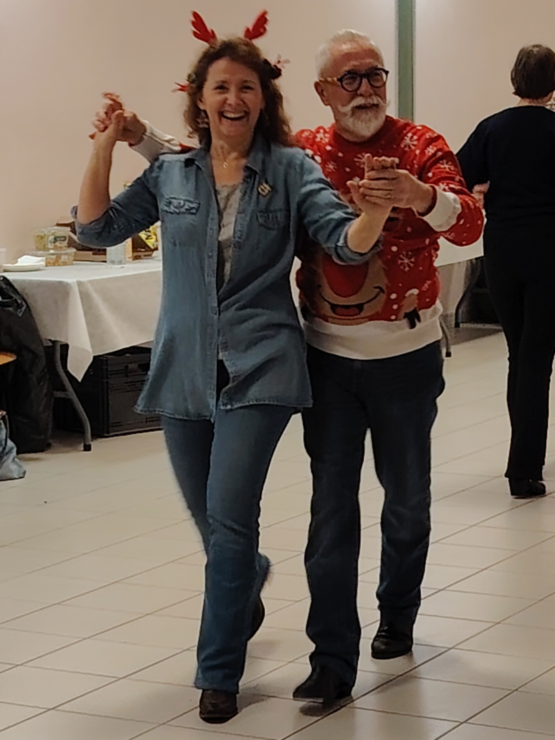 Img 20251216 224438 edit 143206315134327