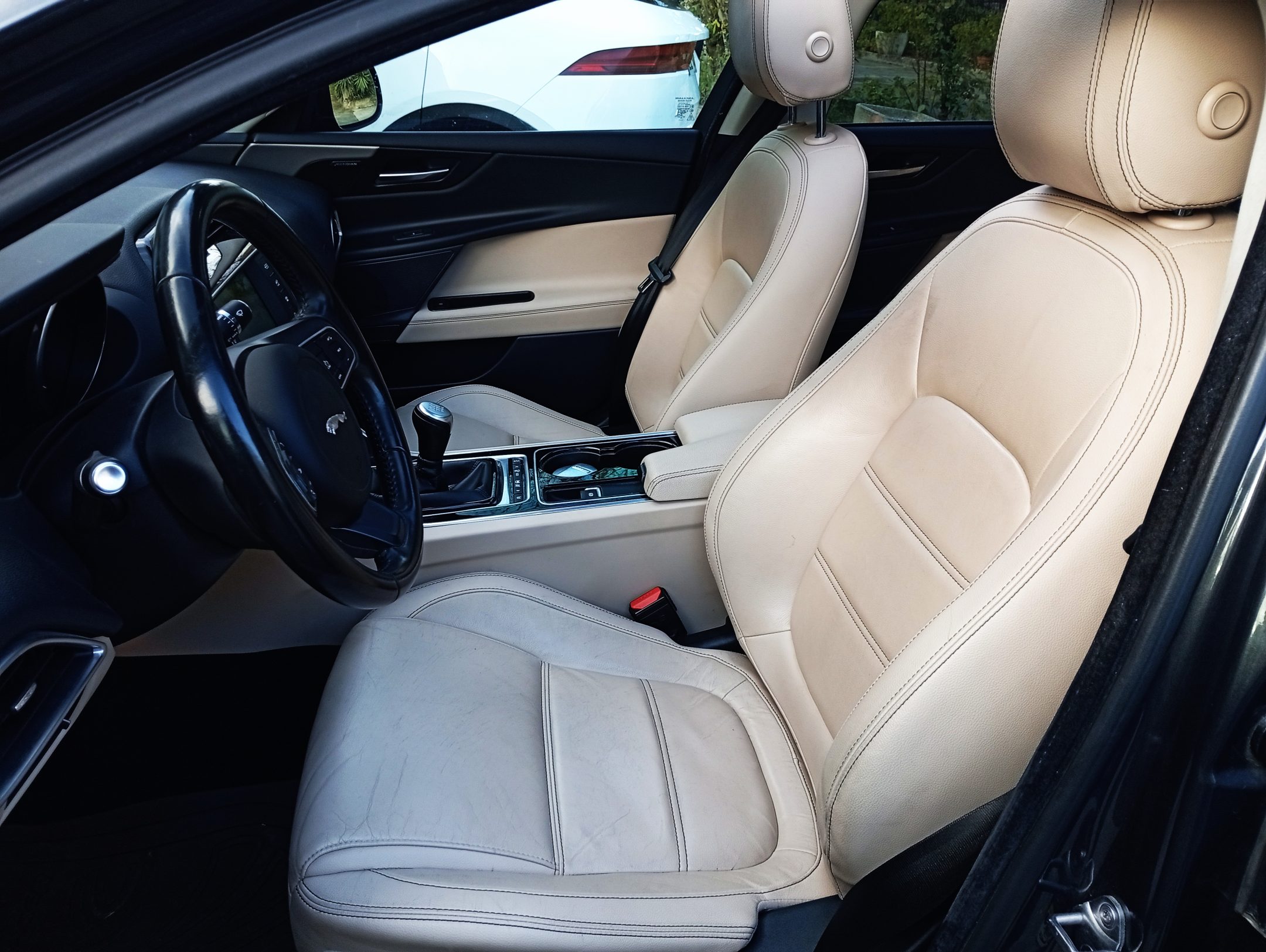 Jaguar r sport prestige limited 7 