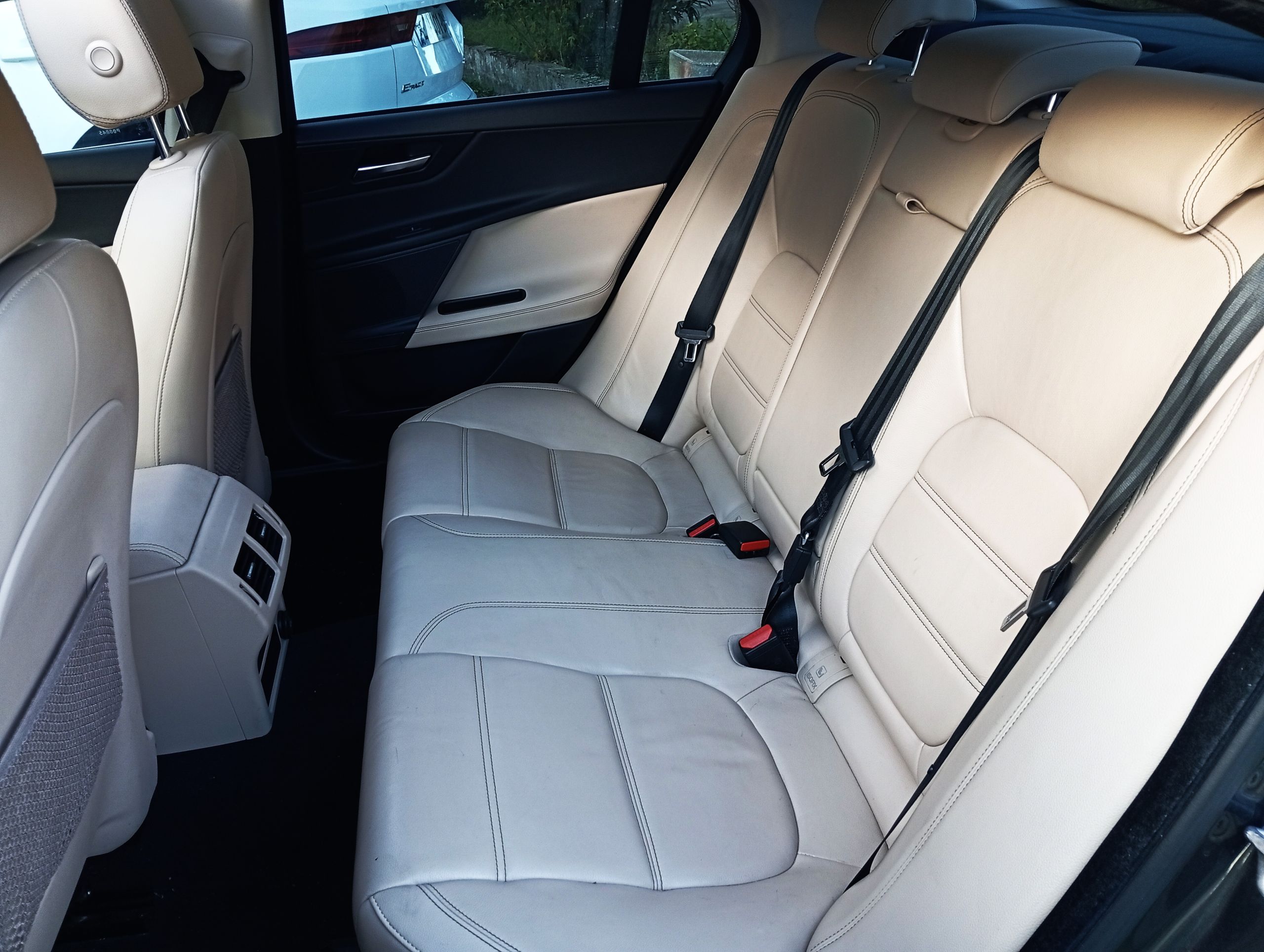 Jaguar r sport prestige limited 5 