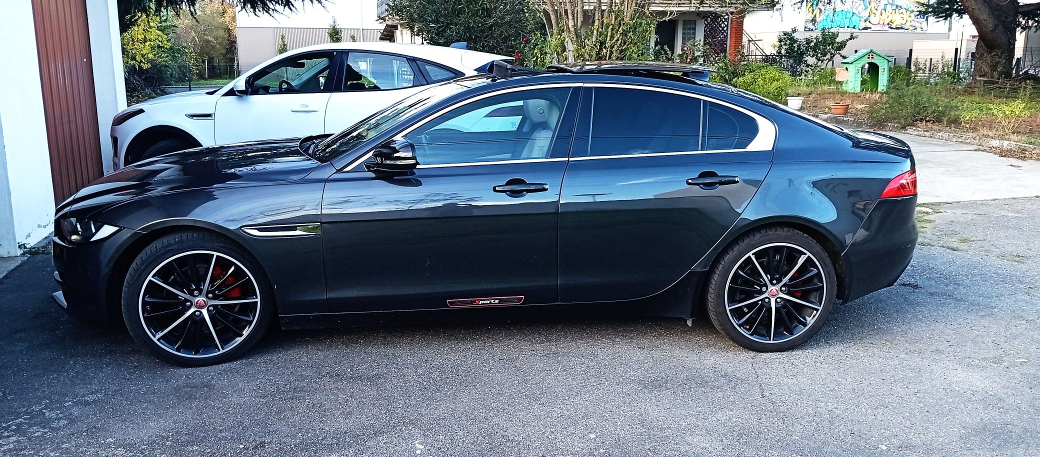 Jaguar r sport prestige limited 4 