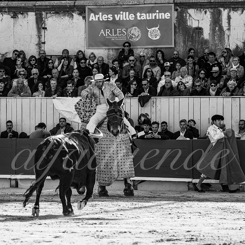 Arles 20250420 cuadrillas 003 copie