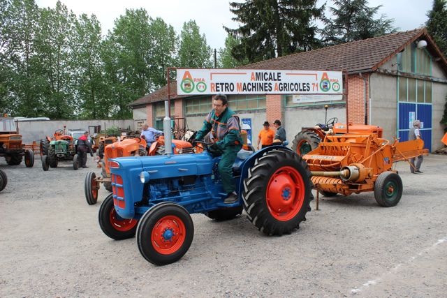 21e re tro mobil en boudeville dompierre rmcd005