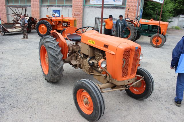 21e re tro mobil en boudeville dompierre rmcd008