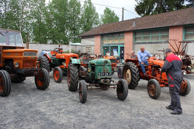 21e re tro mobil en boudeville dompierre rmcd010