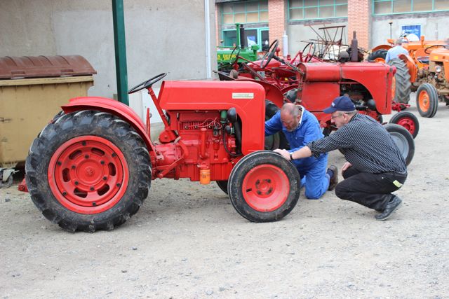 21e re tro mobil en boudeville dompierre rmcd012