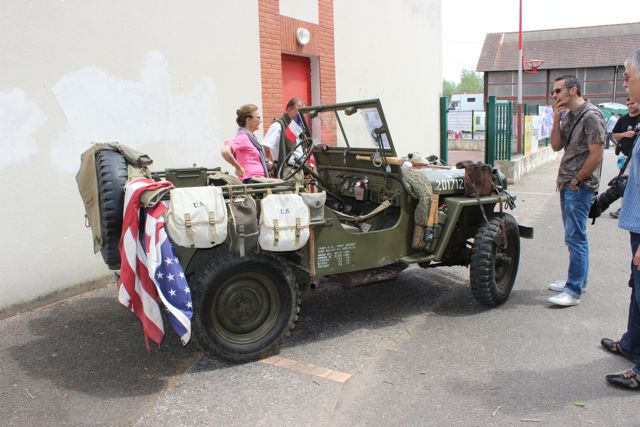 21e re tro mobil en boudeville dompierre rmcd088