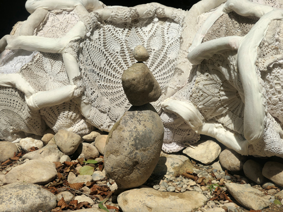 P1001054