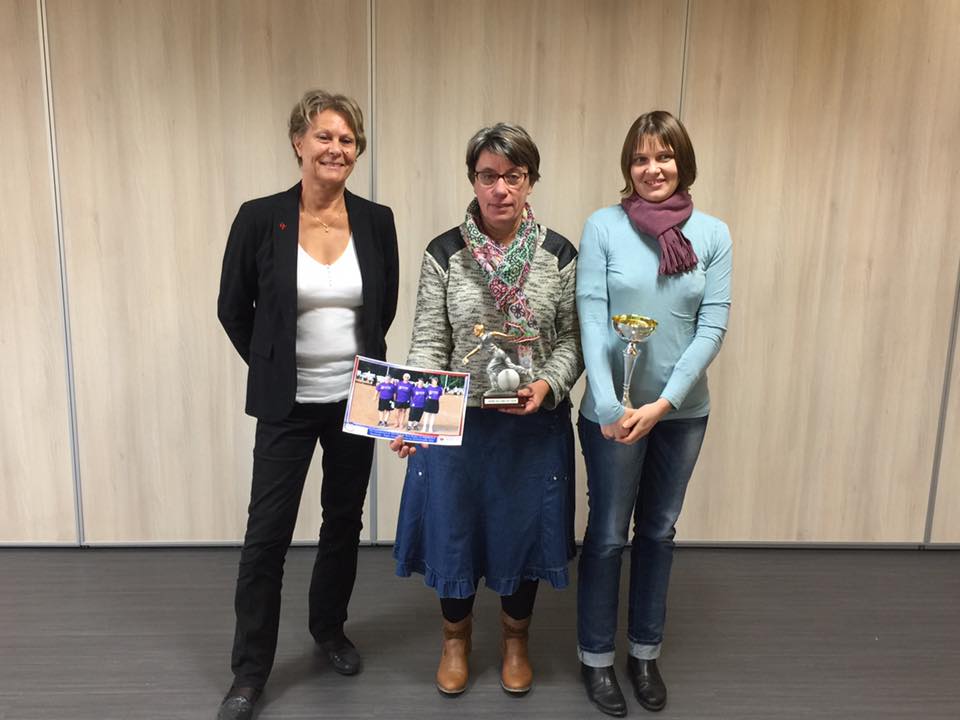 Orlanne et Veronique recompensees a l A G du 19 11 2016 en compagnie de Mme MALIGNE