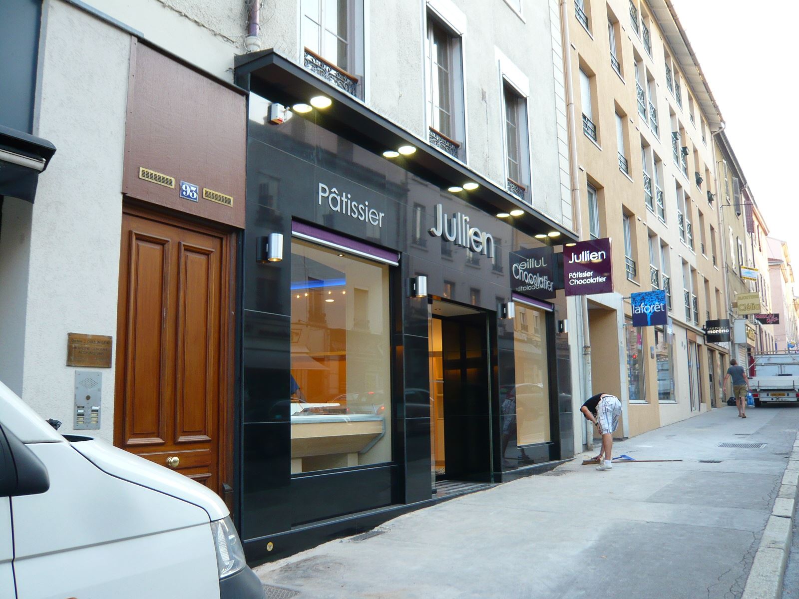 Renovation devanture commerciale macri montagny architectes lyon 3 