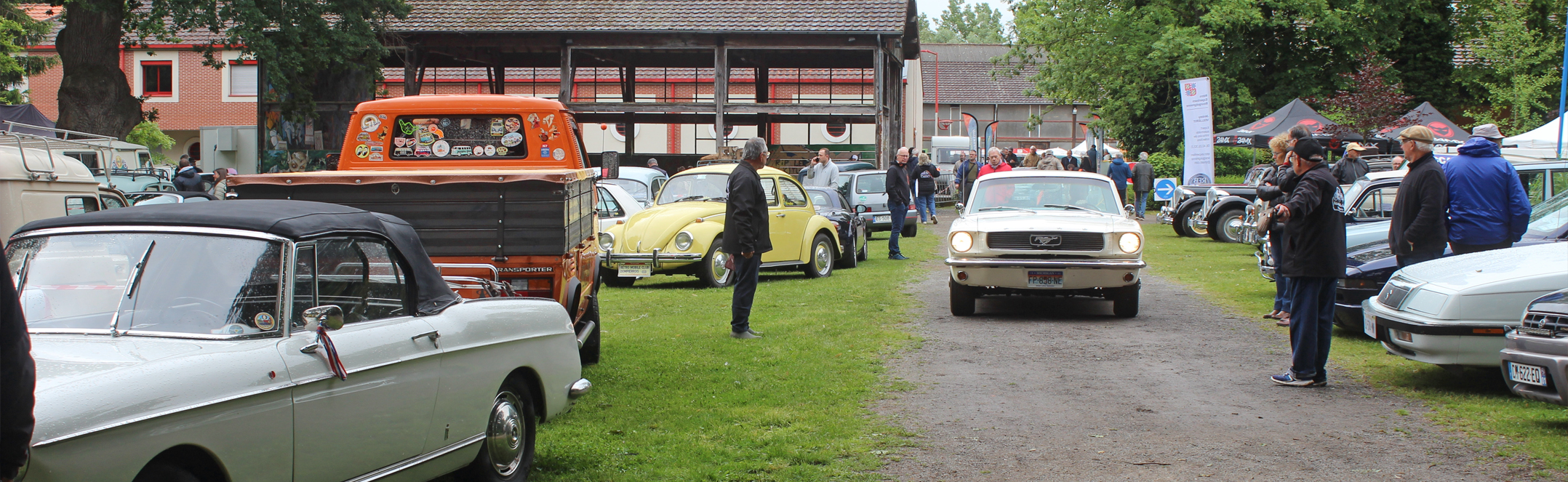 30e-Re-tro-Mobil-Arrive-e-des-ve-hicules