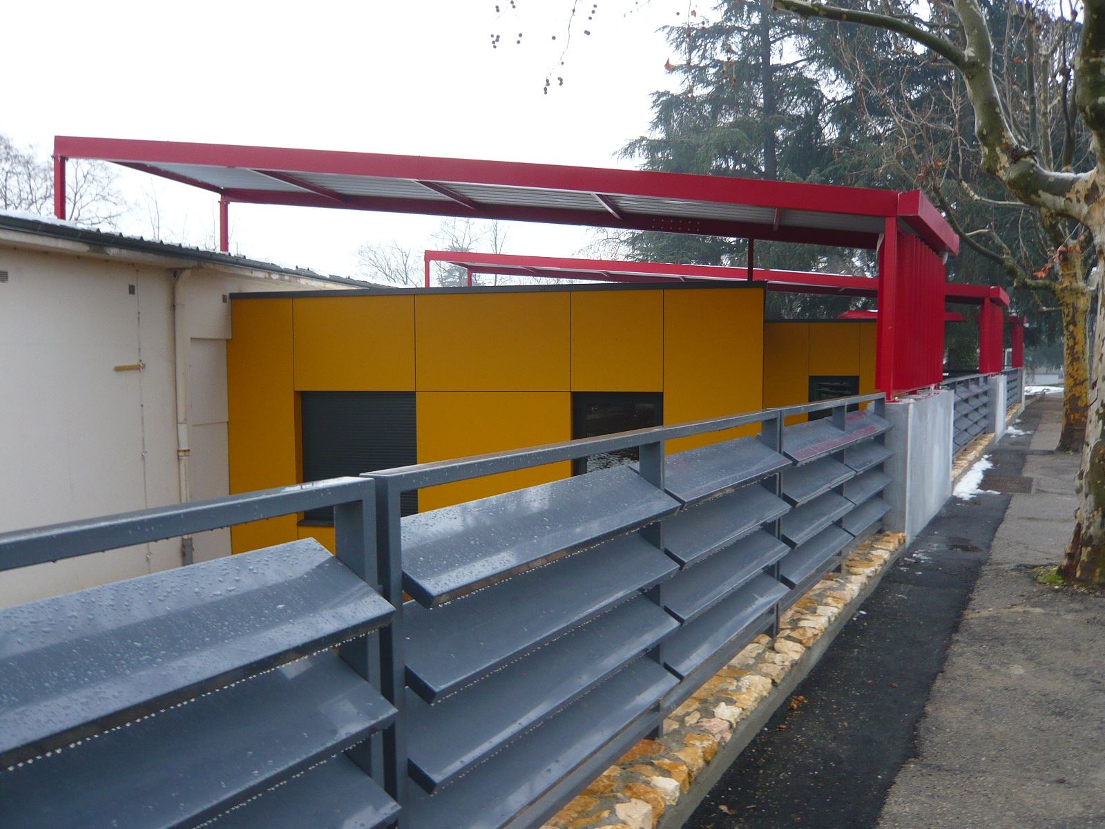 Extension de ecole macri montagny architectes lyon 1 