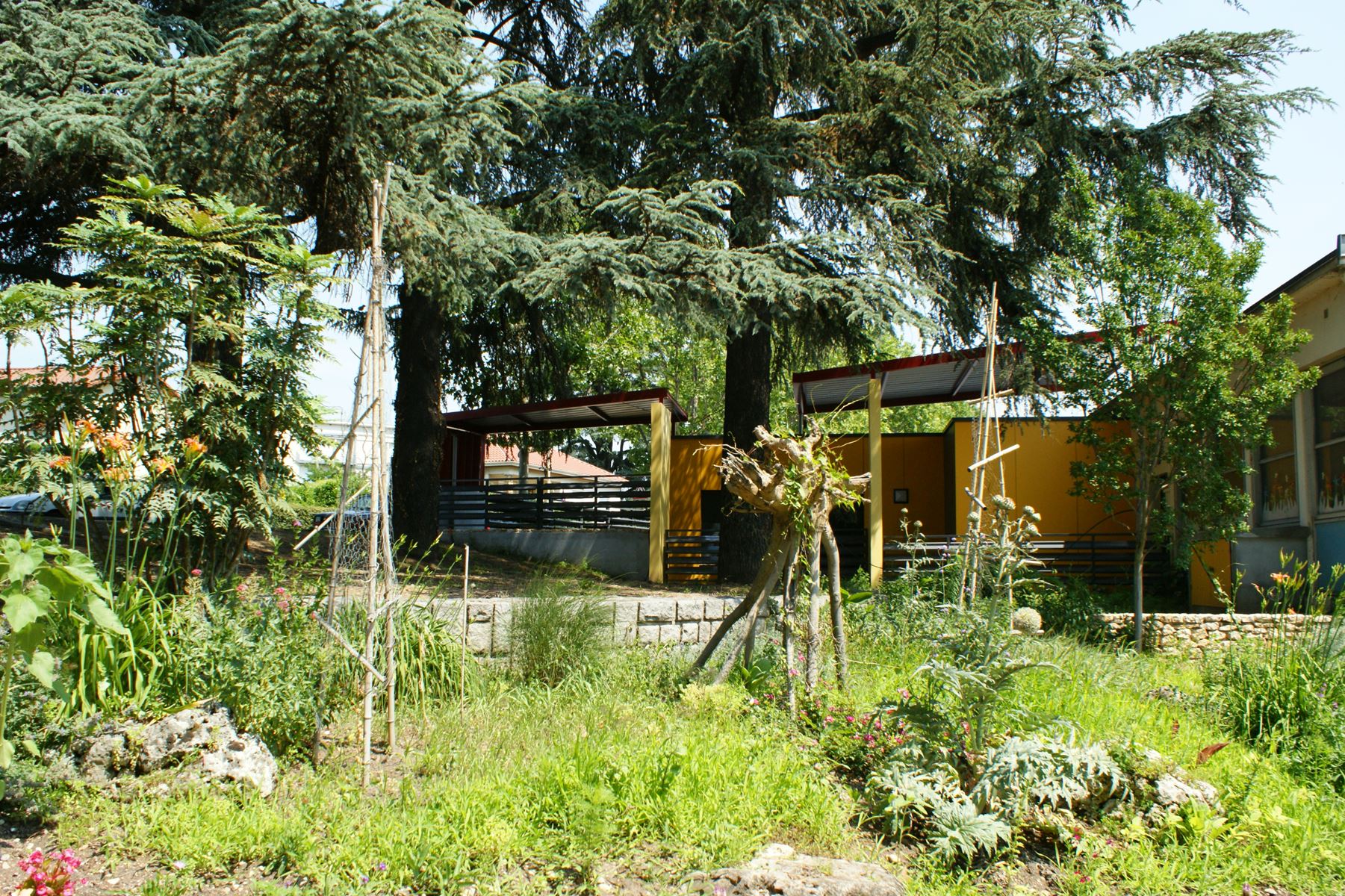 Extension de ecole macri montagny architectes lyon 5 