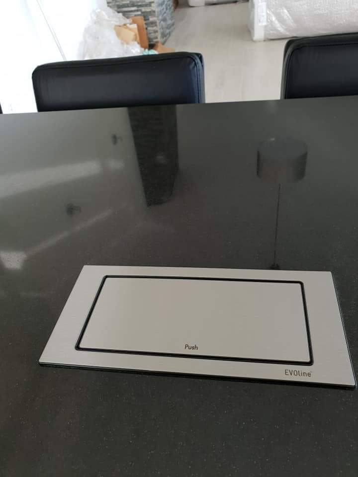 Fb img 1543164011958