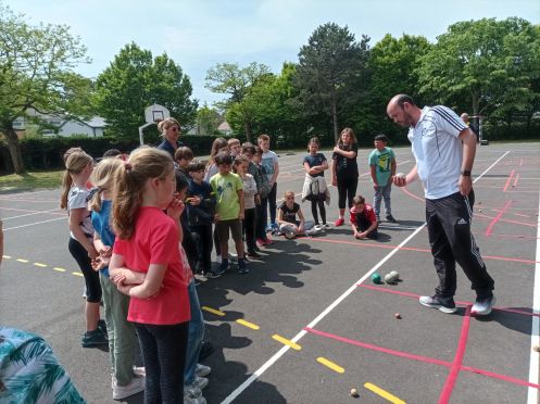 Sensibilisation-scolaire-des-Pleiades