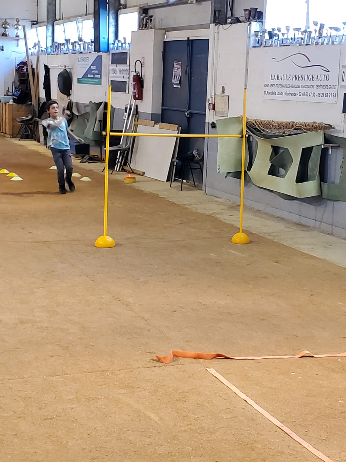 EVAN-nouveau-licencie-de-l-U-B-B-present-a-l-entrainement-de-l-ecole-de-boules-le-22-10-22-