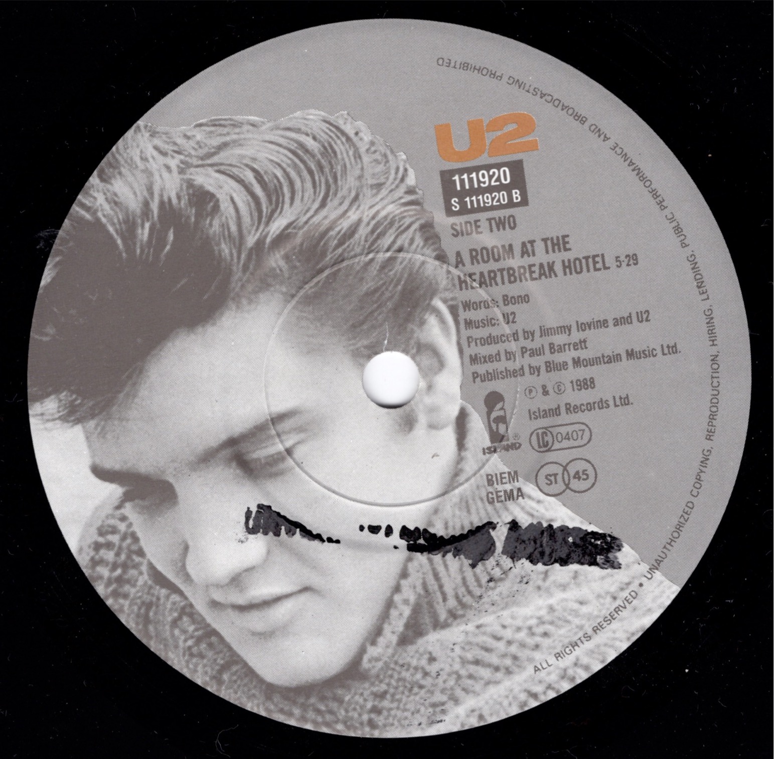 Aoh ge is 111 920 b 1