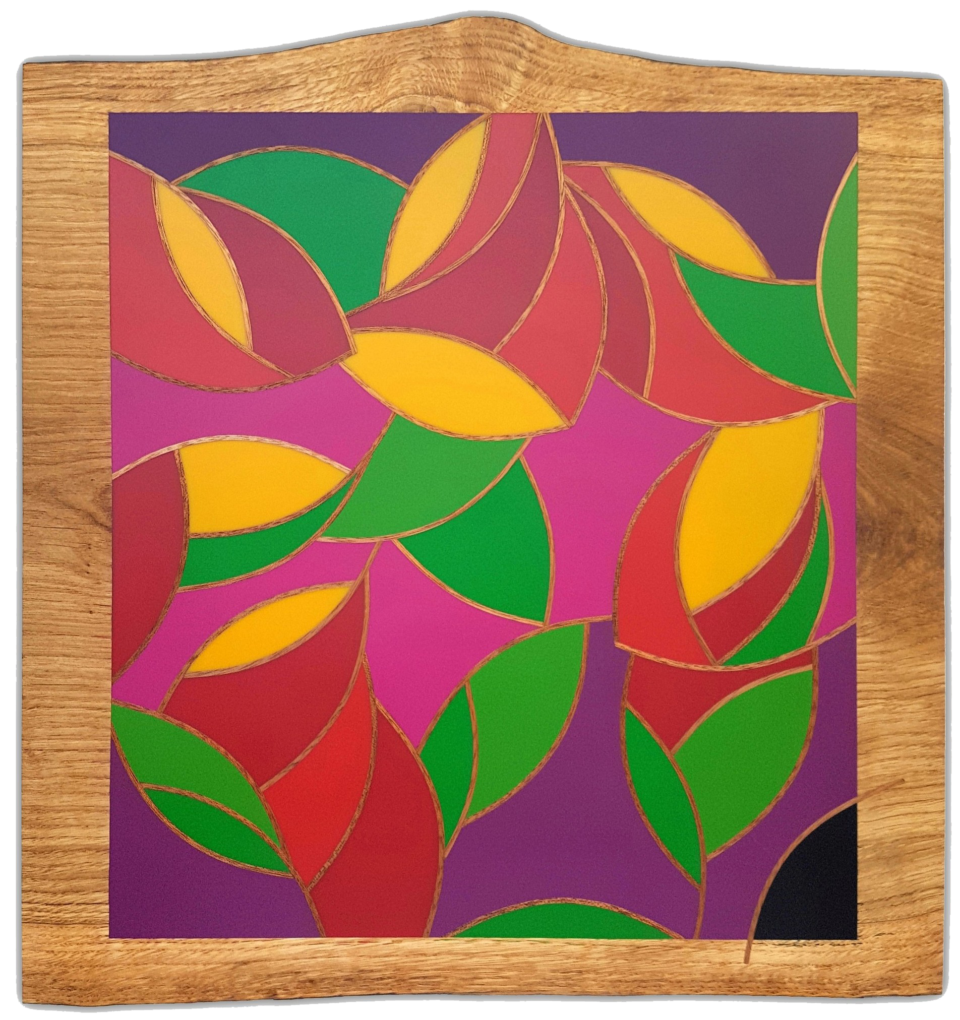 Altitudo : cloisonné de David Vereecken, utilise la technique de cloisonnage en résine colorée avec des formes de feuilles dynamiques.

