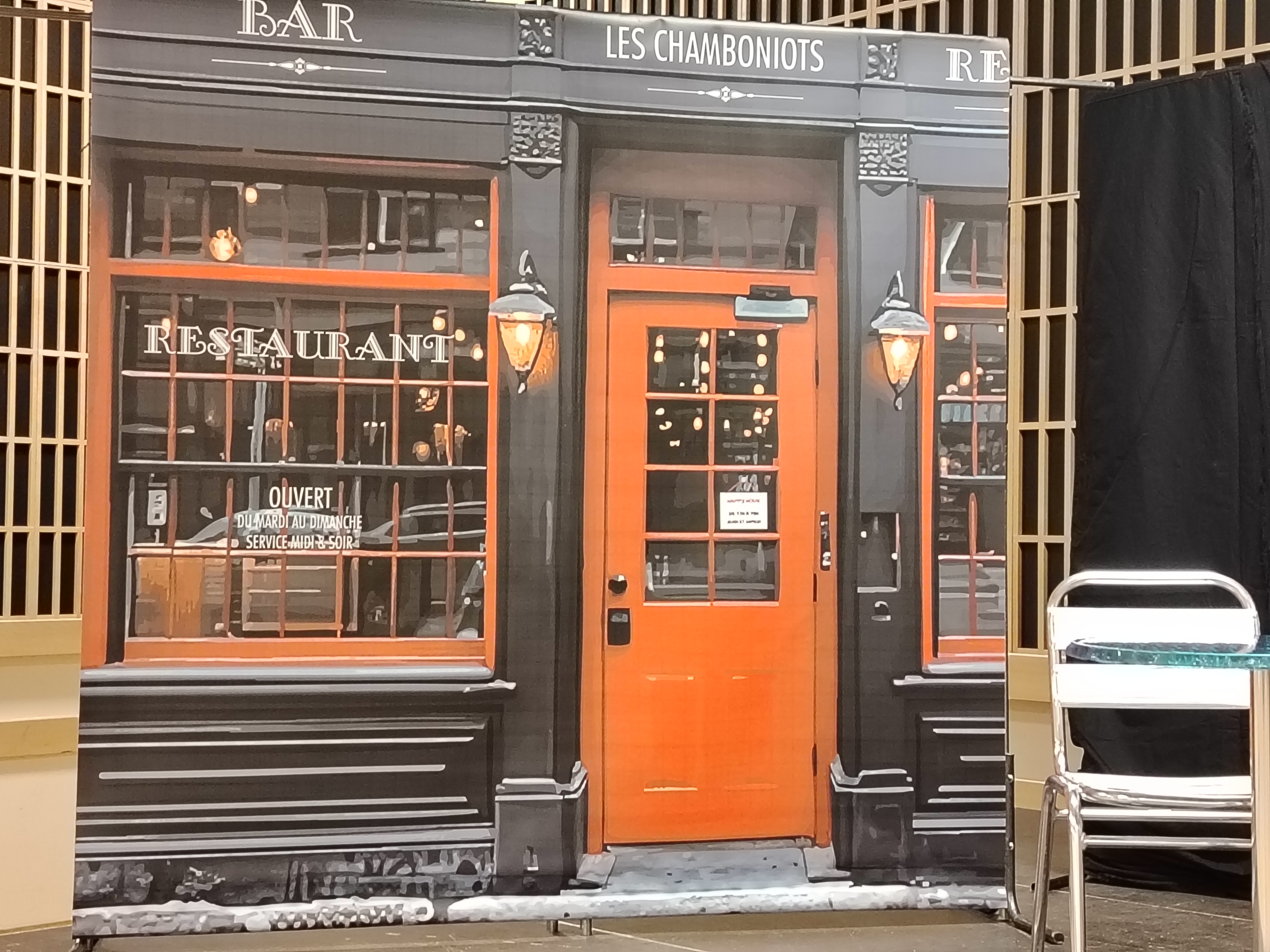 Bache bar installees