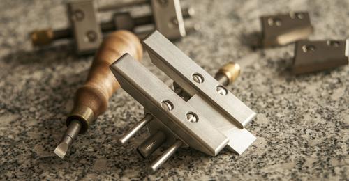 Guide f affutage avec mors longs