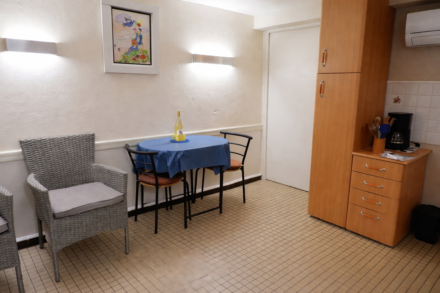 E66ff17b 7ff8 4b70 bb3b daa9b8c4d6b4