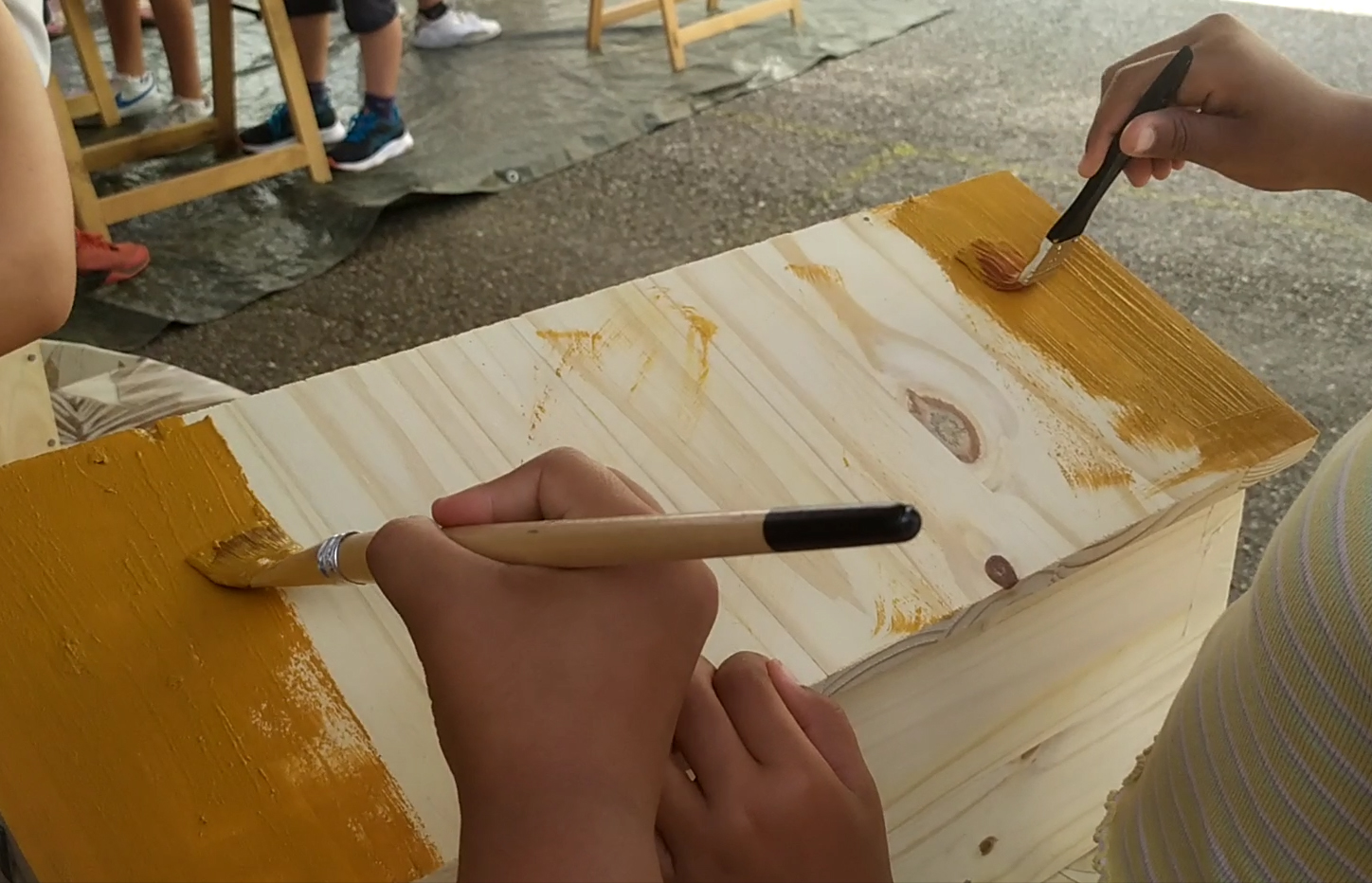Archinature peinture suedoise nichoirs
