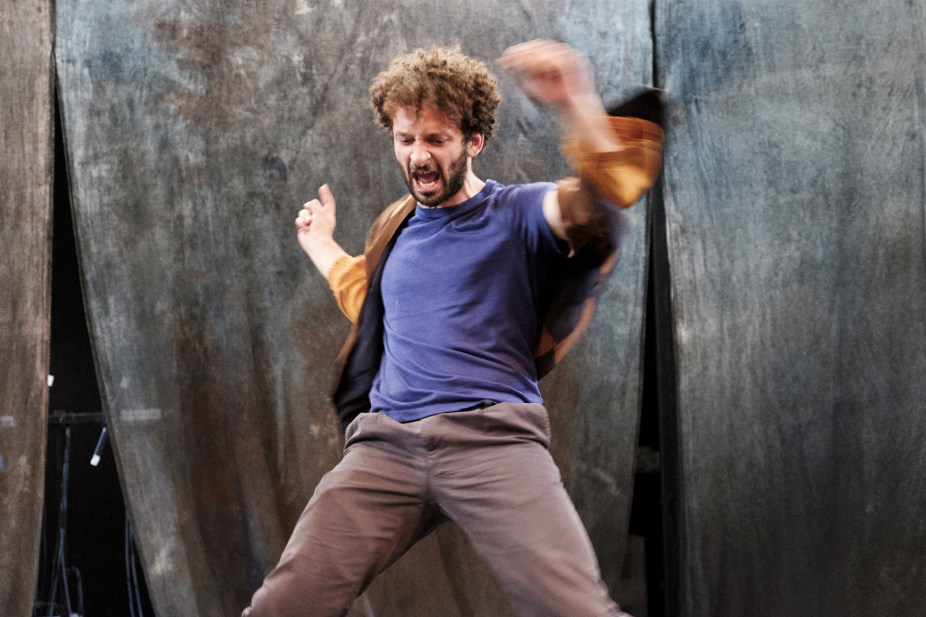Comp1erAoiut-1