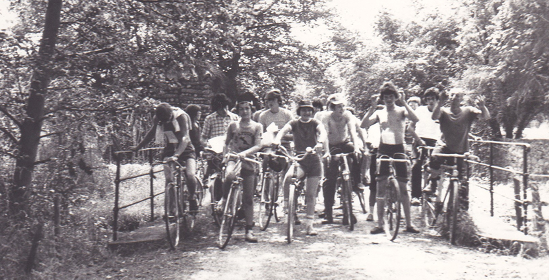 Banniere1 er rallye velo 1977